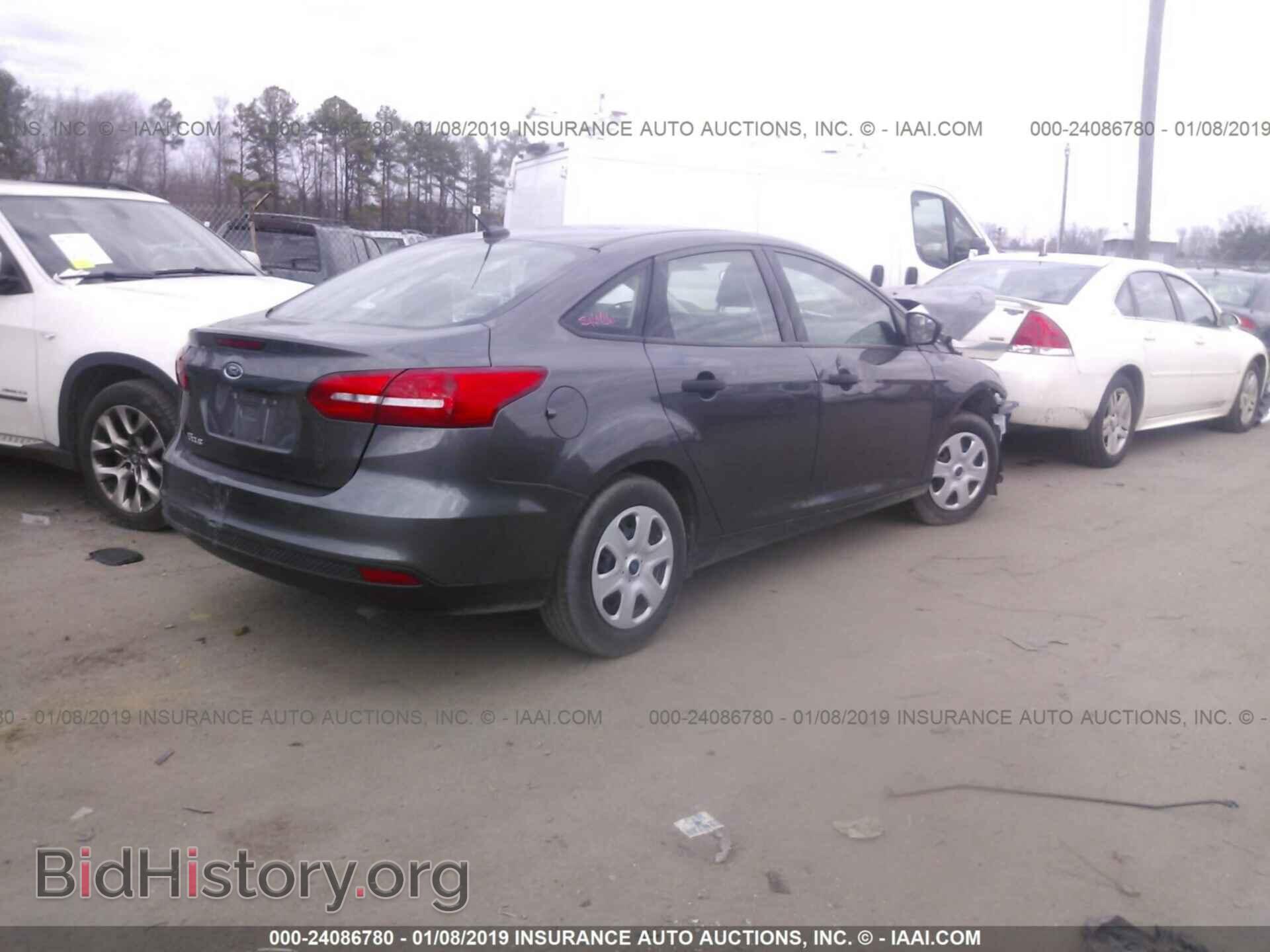 2017 FORD FOCUS - VIN: 1FADP3E25HL208996 - Photo 4