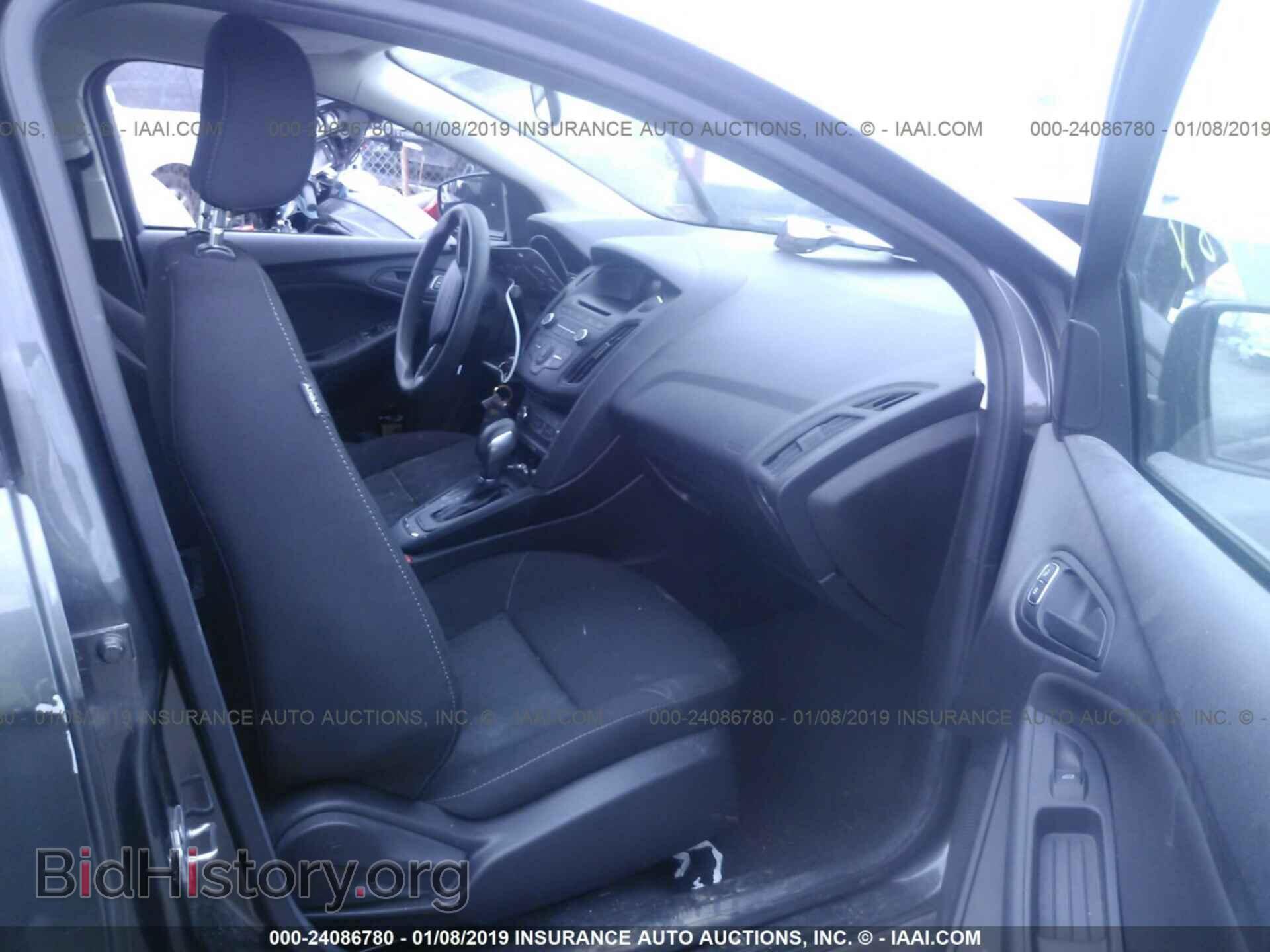 2017 FORD FOCUS - VIN: 1FADP3E25HL208996 - Photo 5