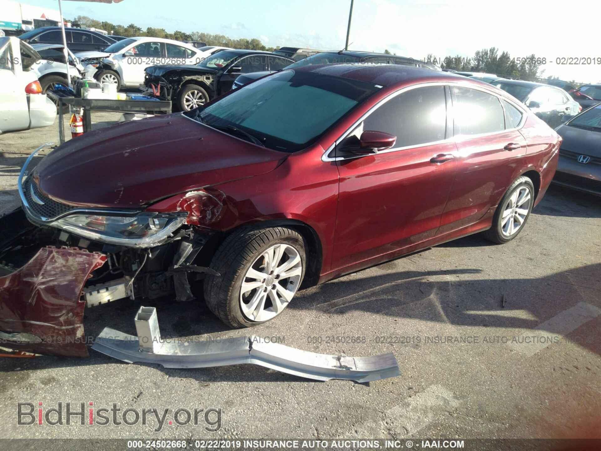 2016 CHRYSLER 200 - VIN: 1C3CCCAB3GN163930 - Фото 2