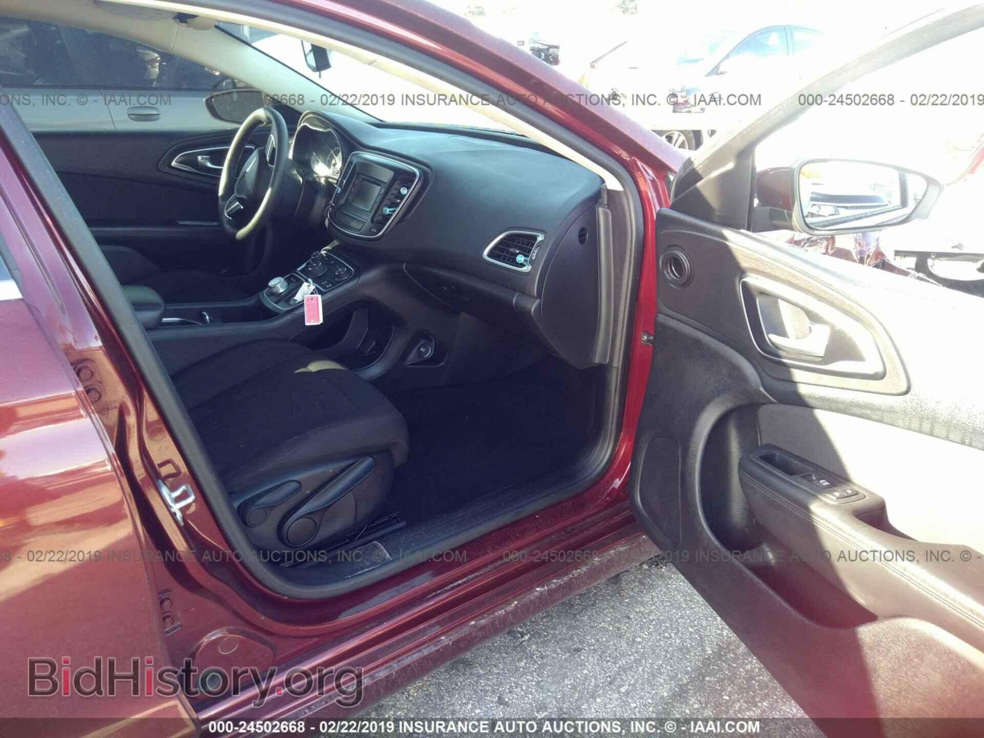 2016 CHRYSLER 200 - VIN: 1C3CCCAB3GN163930 - Фото 5