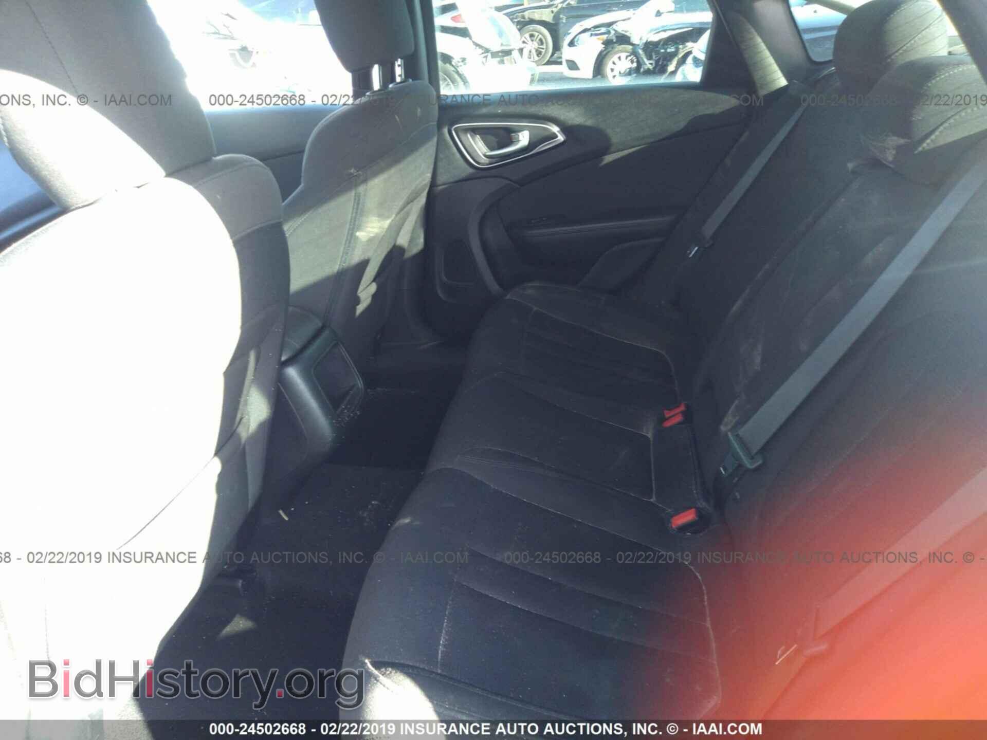 2016 CHRYSLER 200 - VIN: 1C3CCCAB3GN163930 - Фото 8