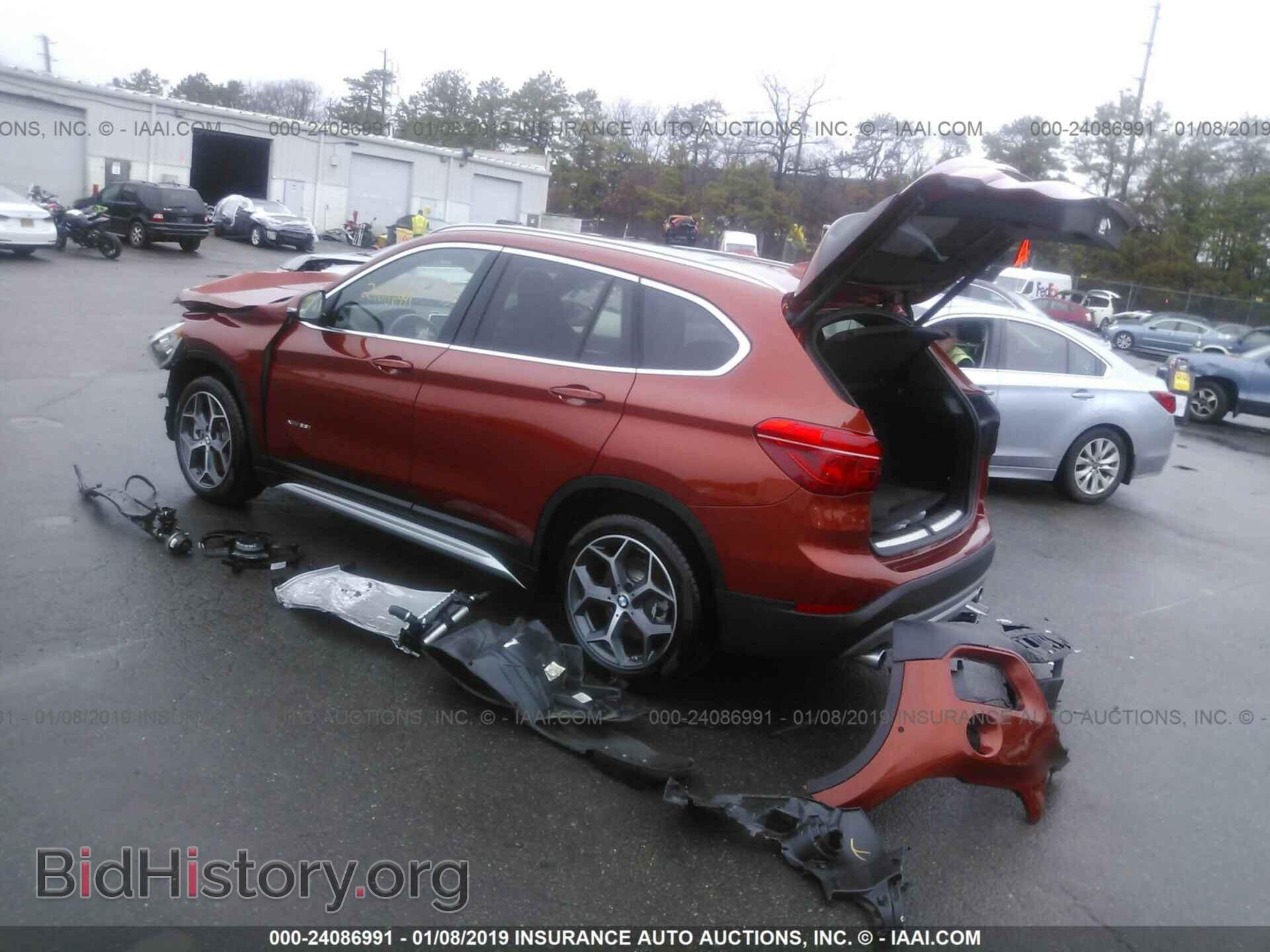 2017 CHRYSLER 300C - VIN: 2C3CCAEG9HH566492 - Photo 3