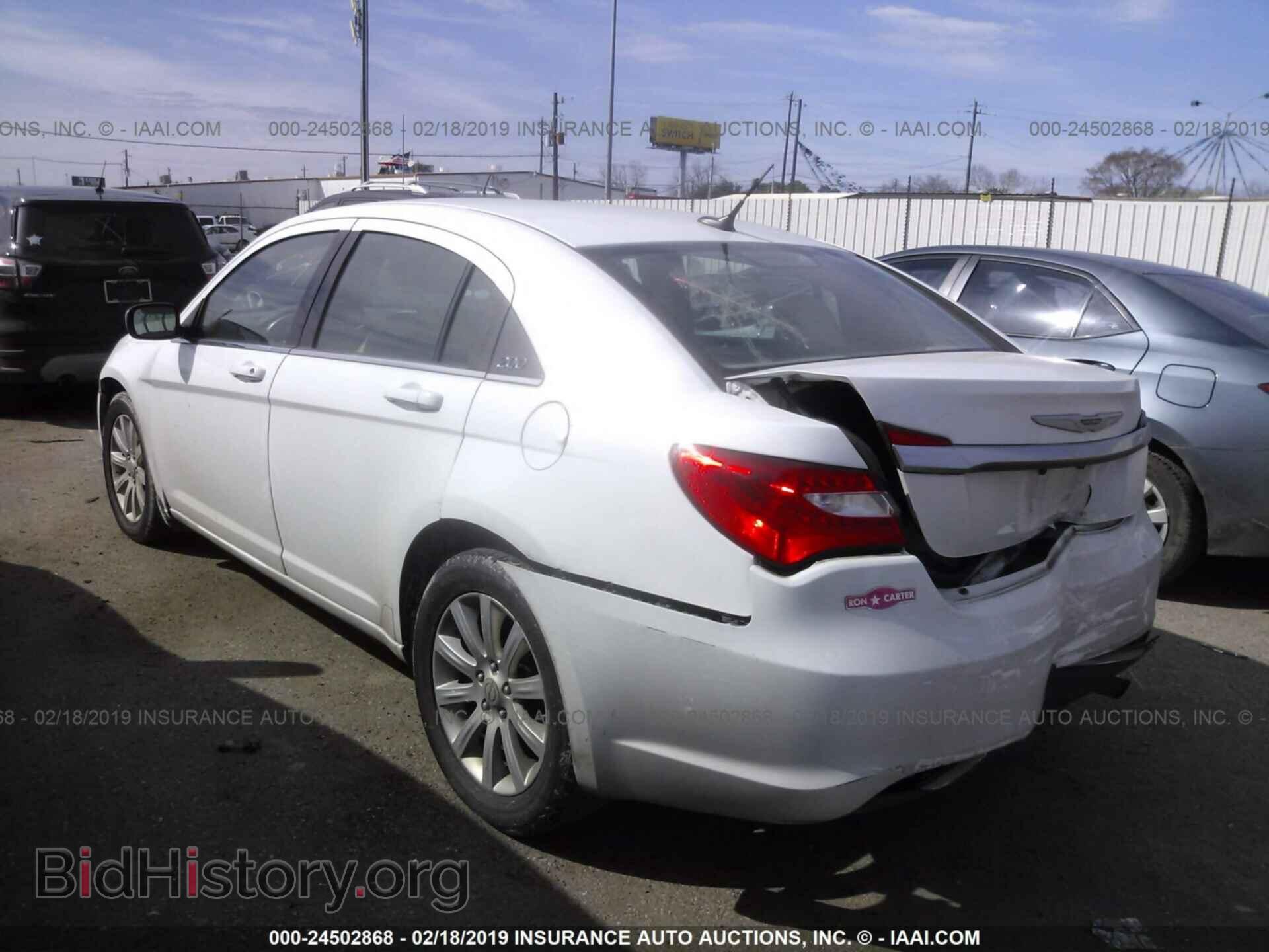 2013 CHRYSLER 200 - VIN: 1C3CCBBB1DN557625 - Photo 3