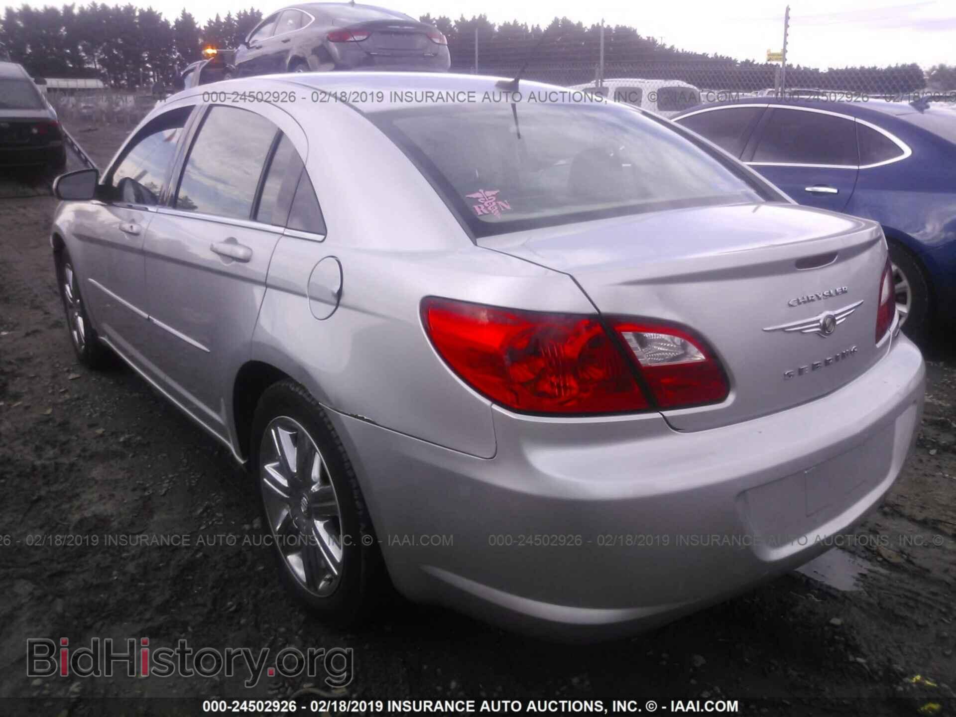 2010 CHRYSLER SEBRING - VIN: 1C3CC5FV5AN134922 - Фото 3