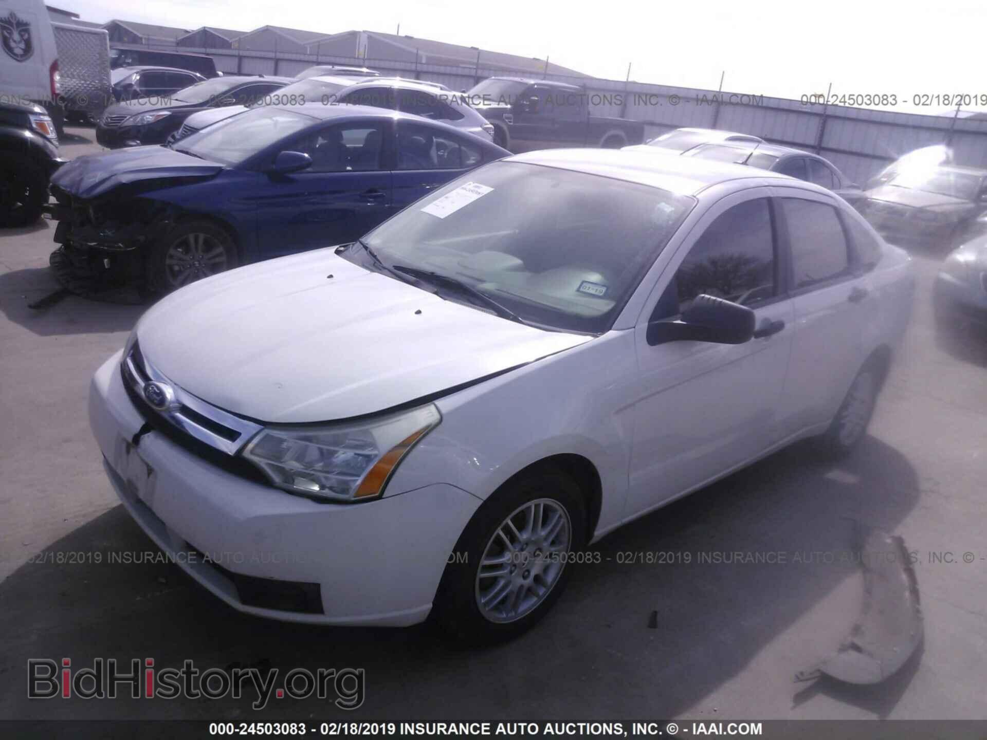 2011 FORD FOCUS - VIN: 1FAHP3FN5BW182576 - Фото 2