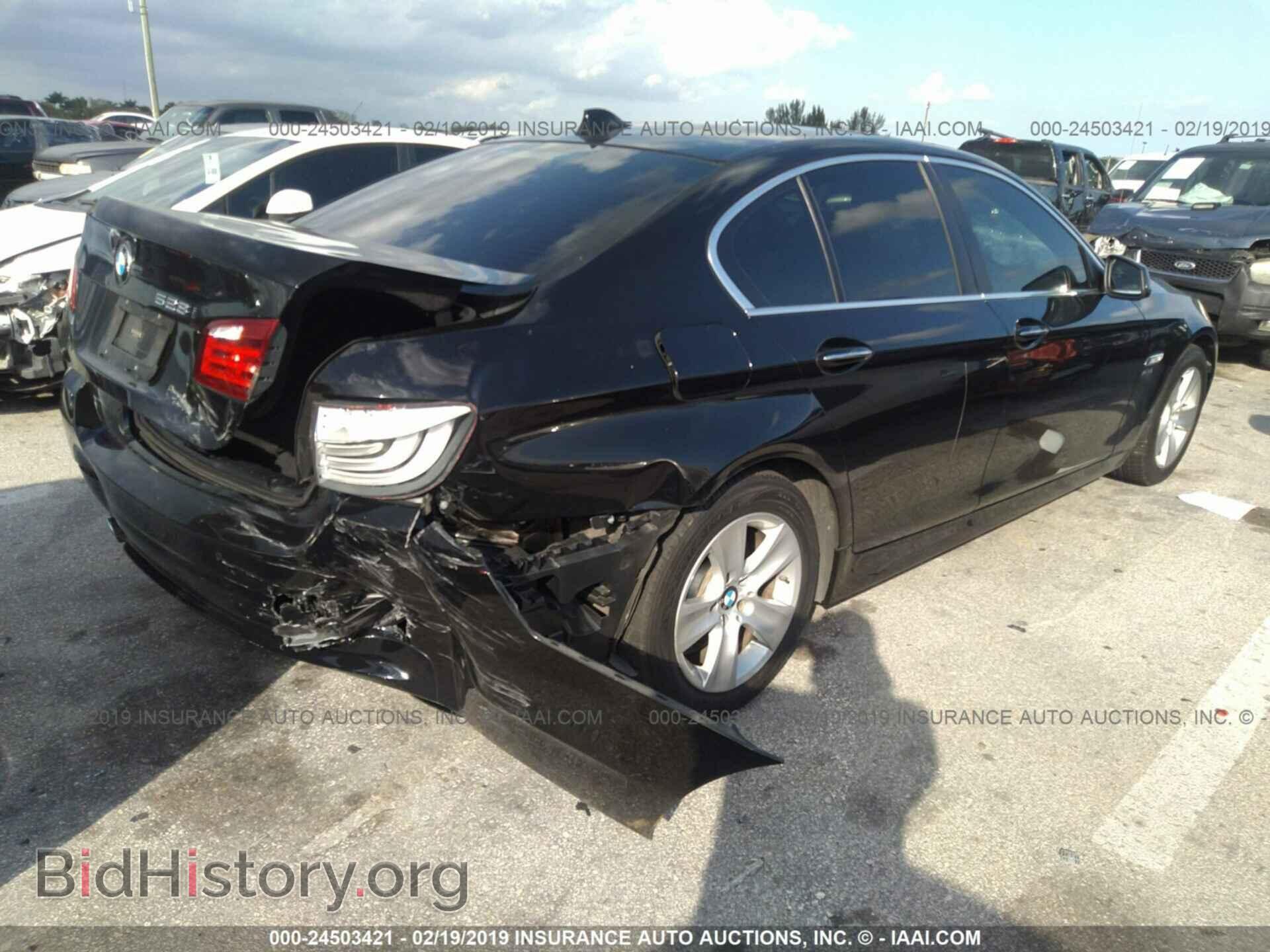 2012 BMW 528 - VIN: WBAXH5C54CDW11025 - Фото 4