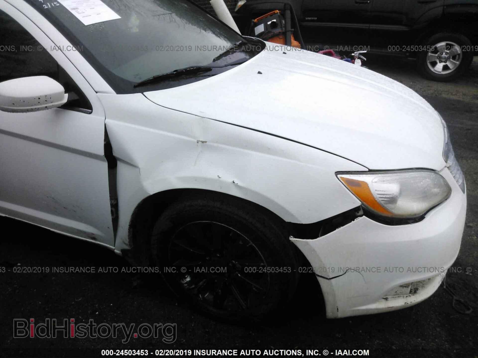 2012 CHRYSLER 200 - VIN: 1C3CCBBB2CN117590 - Фото 6