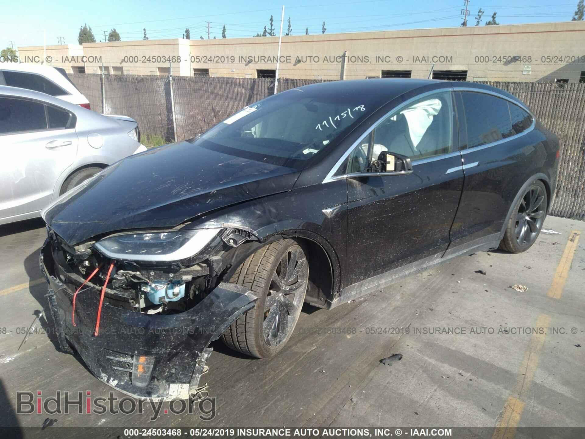 2017 TESLA MODEL X - VIN: 5YJXCDE23HF042568 - Photo 2