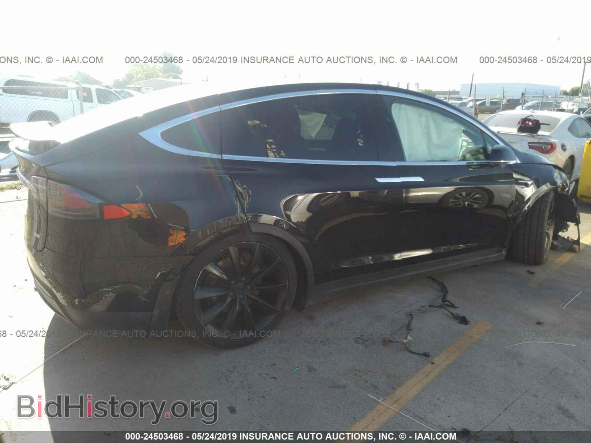 2017 TESLA MODEL X - VIN: 5YJXCDE23HF042568 - Photo 4