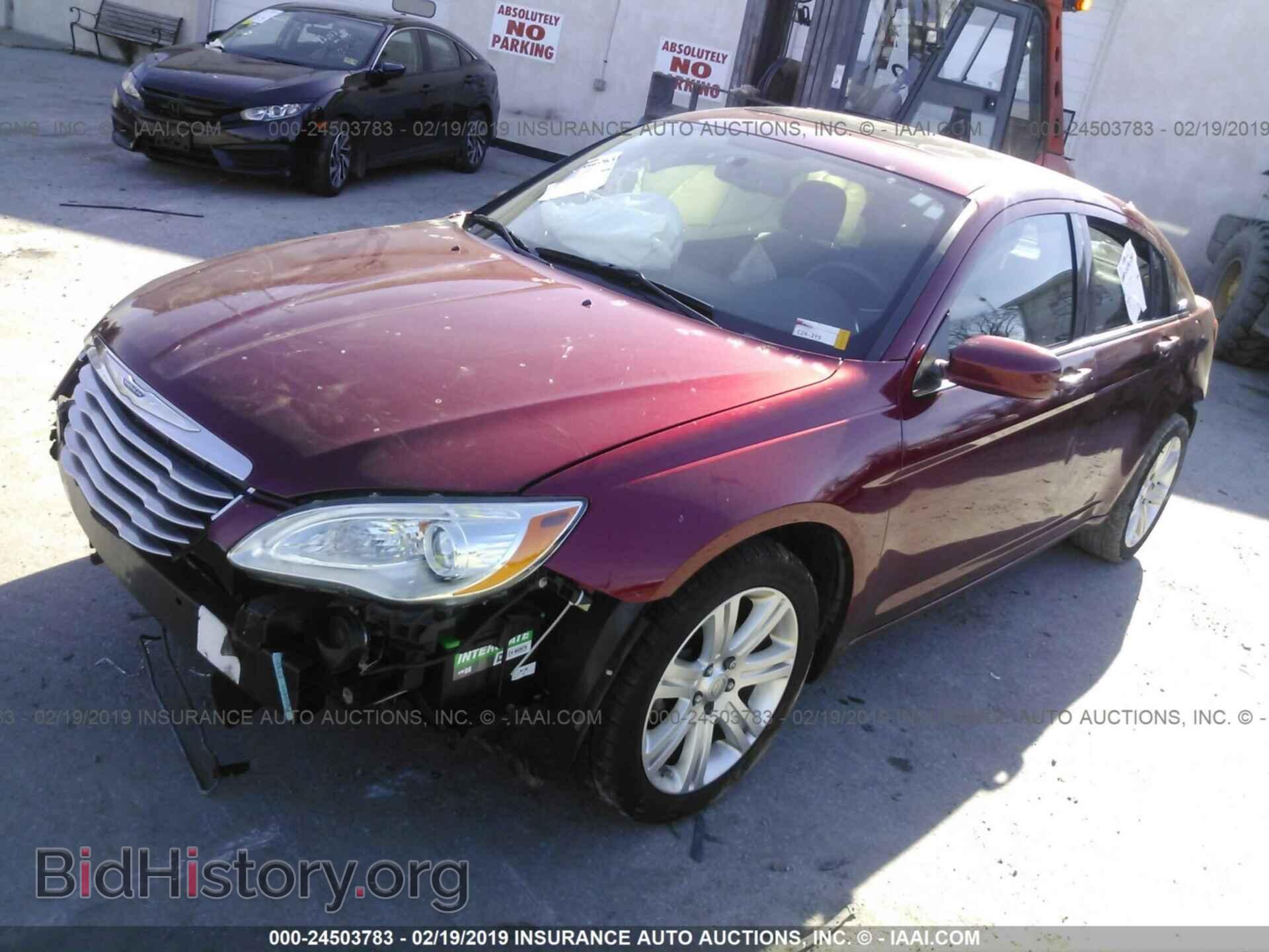 2013 CHRYSLER 200 - VIN: 1C3CCBBB8DN553023 - Photo 2