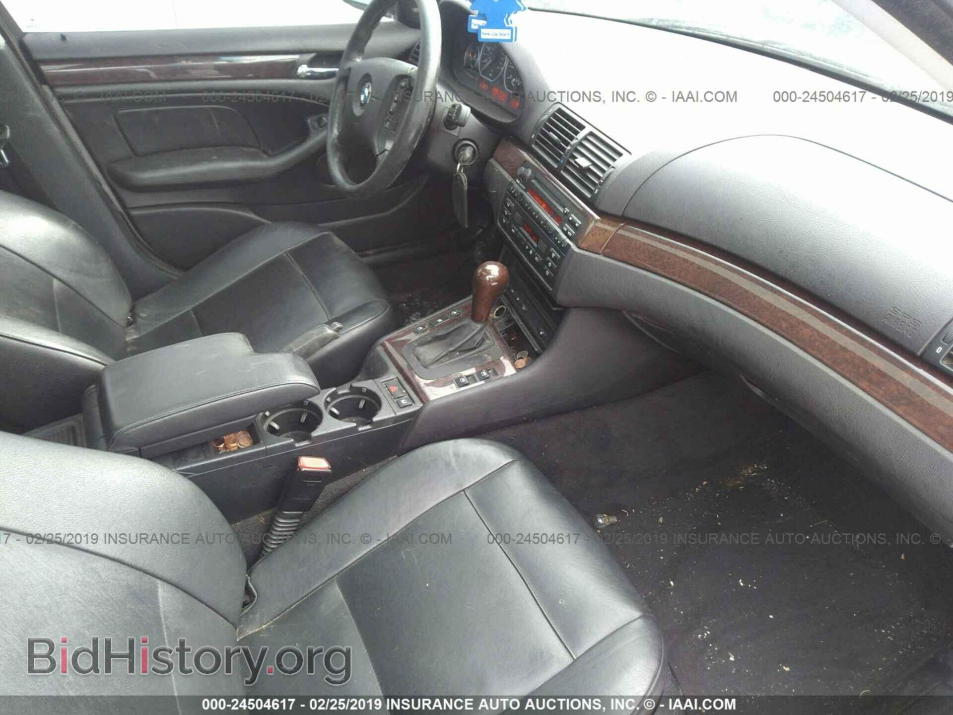 2003 BMW 330 - VIN: WBAEW53433PG22331 - Фото 5