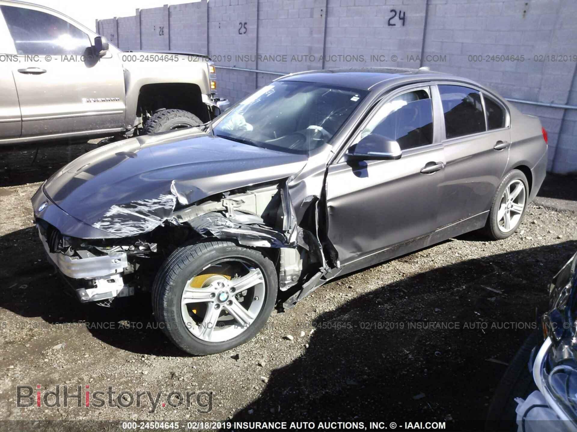 2014 BMW 320 - VIN: WBA3B1C58EK132632 - Photo 2
