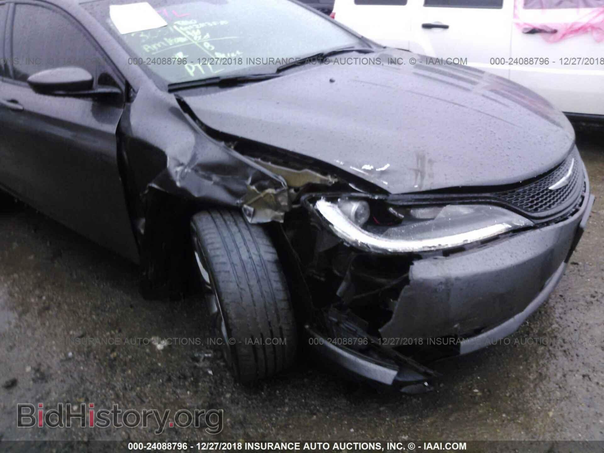 2015 CHRYSLER 200 - VIN: 1C3CCCBBXFN550441 - Фото 6