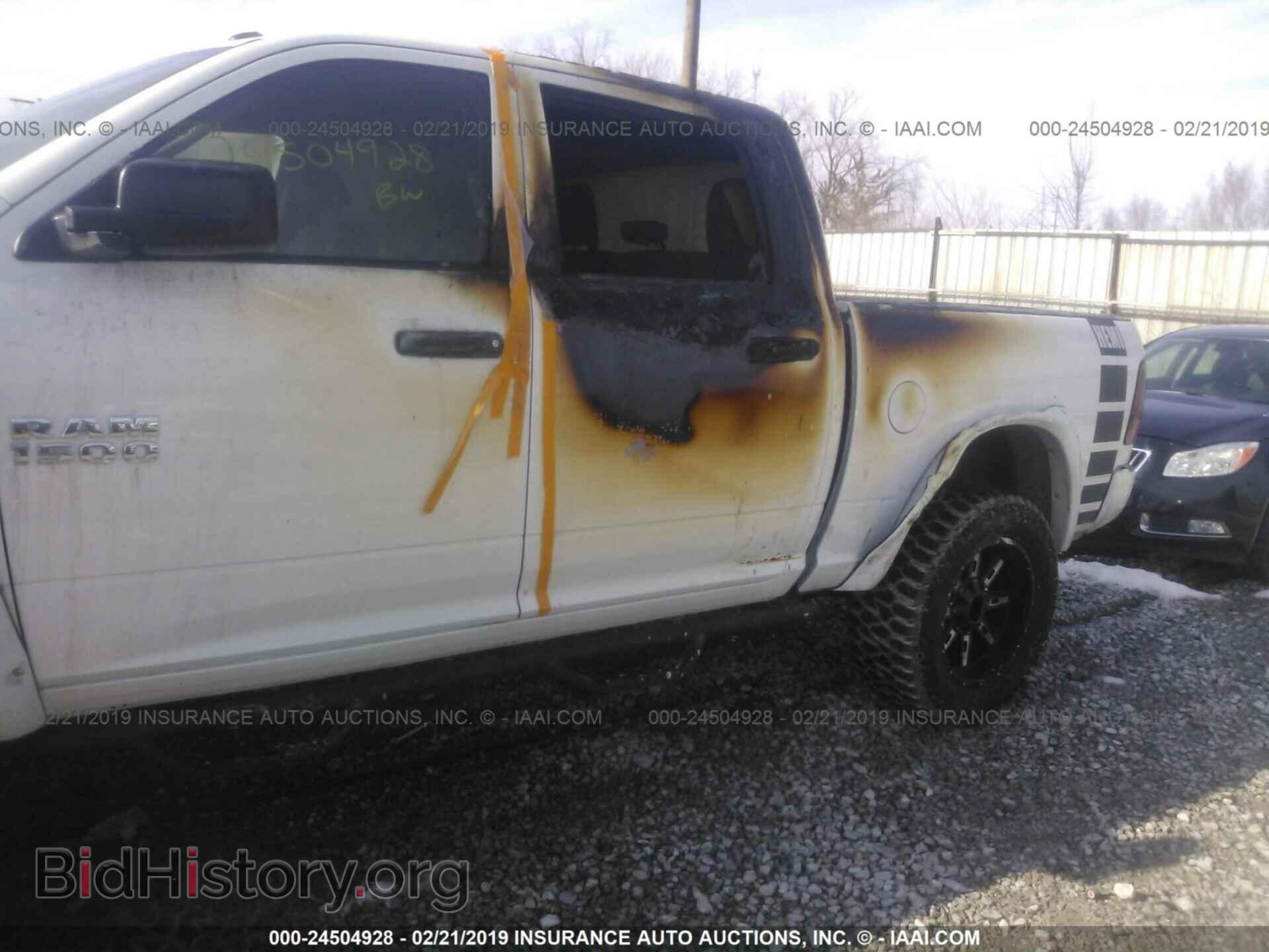 2017 RAM 1500 - VIN: 3C6RR7KT5HG543470 - Фото 6