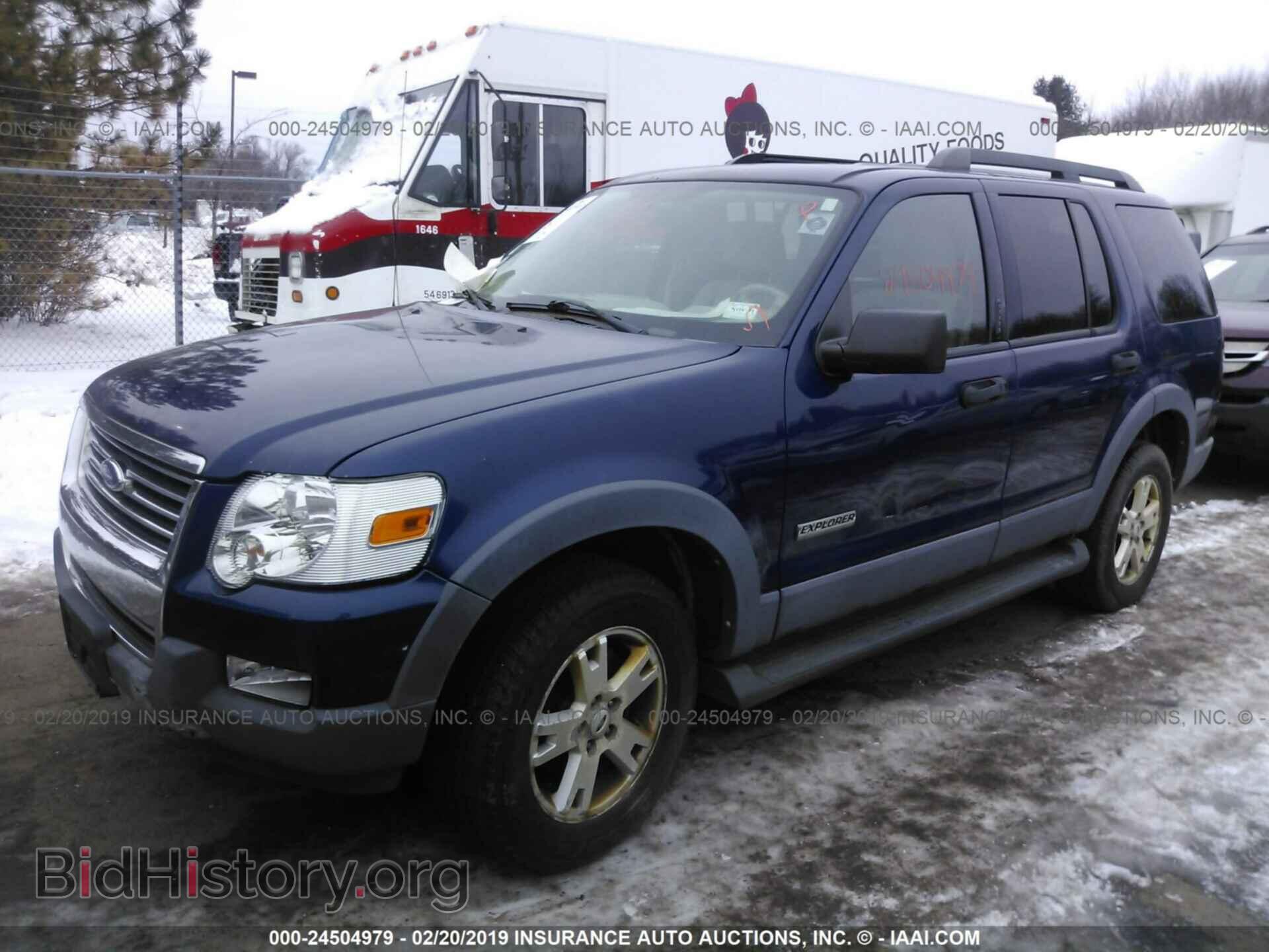 2006 FORD EXPLORER - VIN: 1FMEU73E26UA08382 - Фото 2