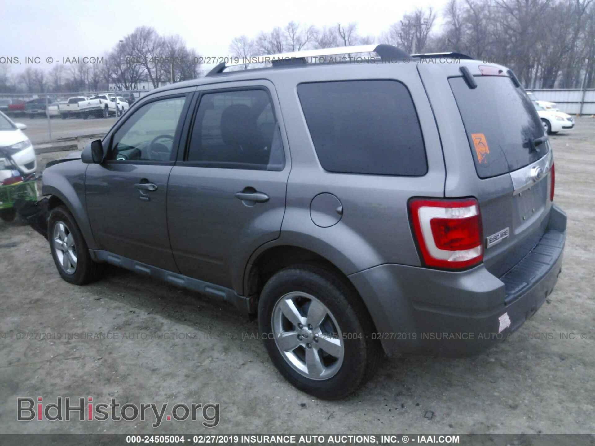 2009 FORD ESCAPE - VIN: 1FMCU04759KB63149 - Фото 3