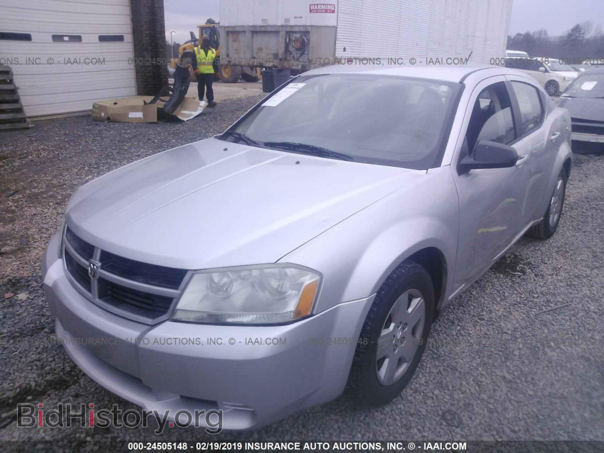 2010 DODGE AVENGER - VIN: 1B3CC4FB6AN103983 - Фото 2