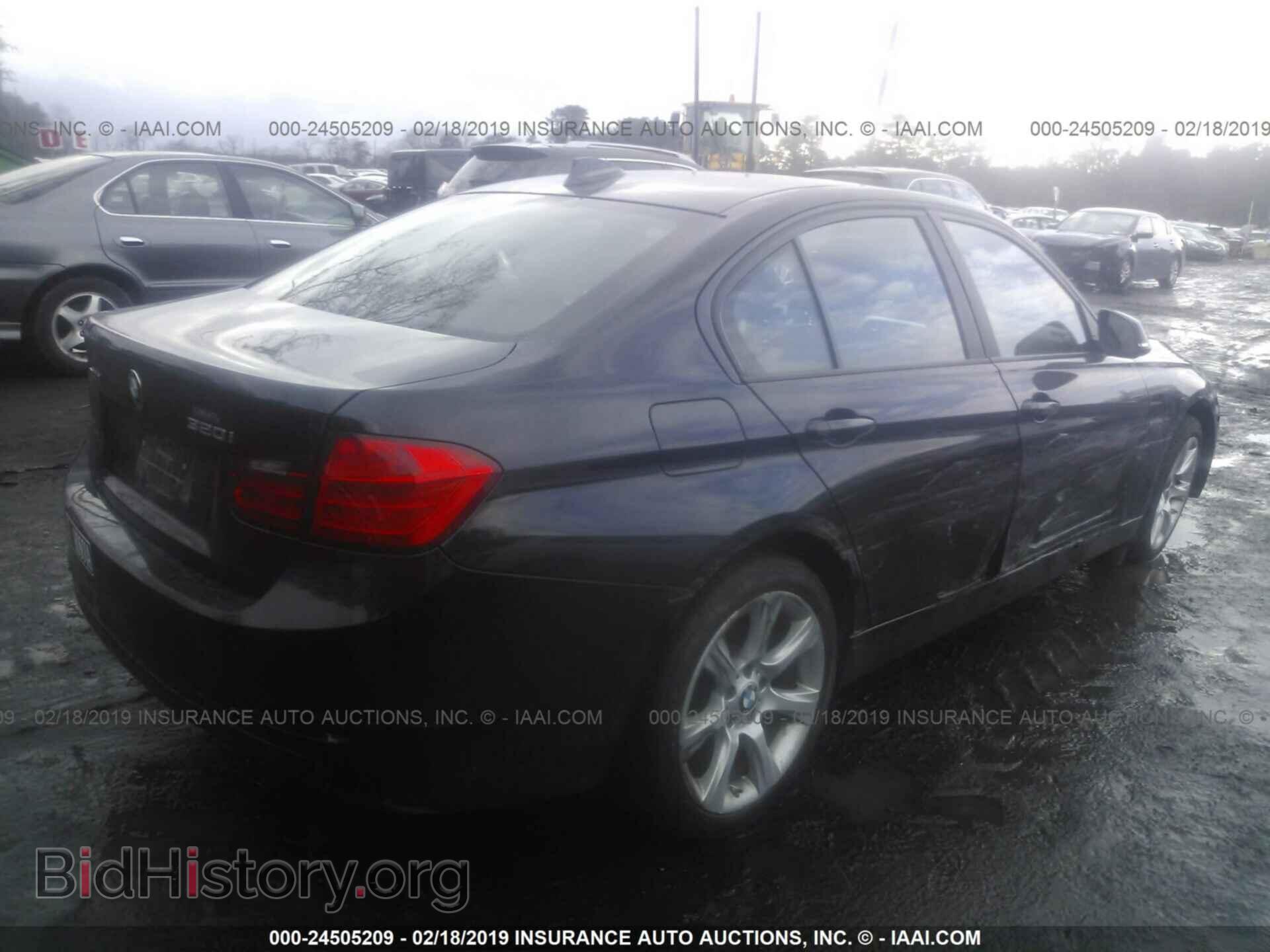2014 BMW 320 - VIN: WBA3C3G57ENS70860 - Фото 4