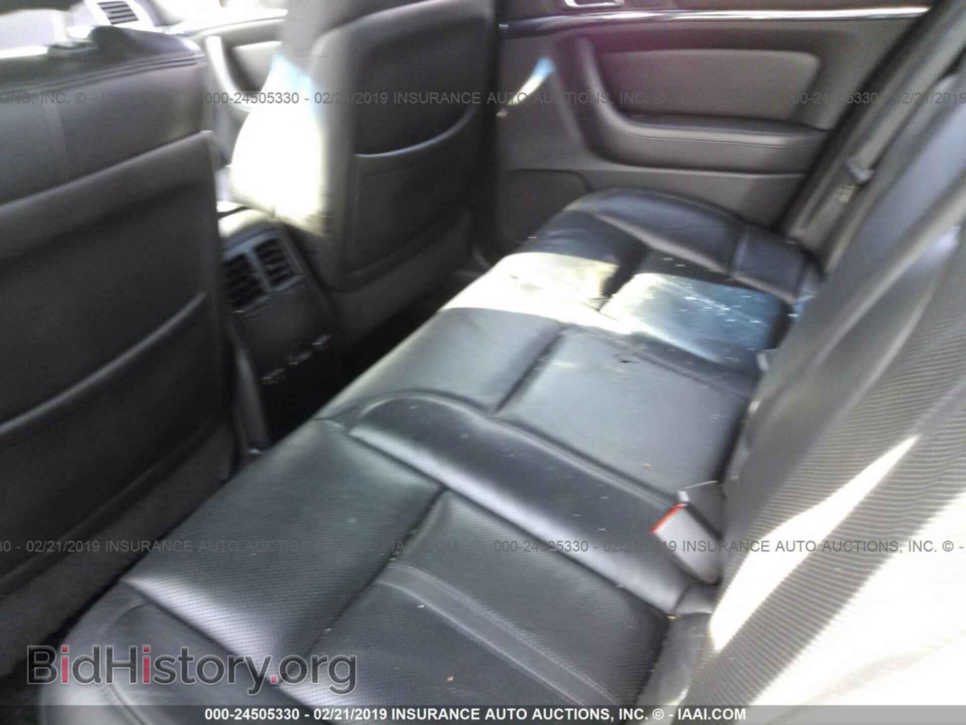 2011 LINCOLN MKS - VIN: 1LNHL9FT7BG606675 - Фото 8