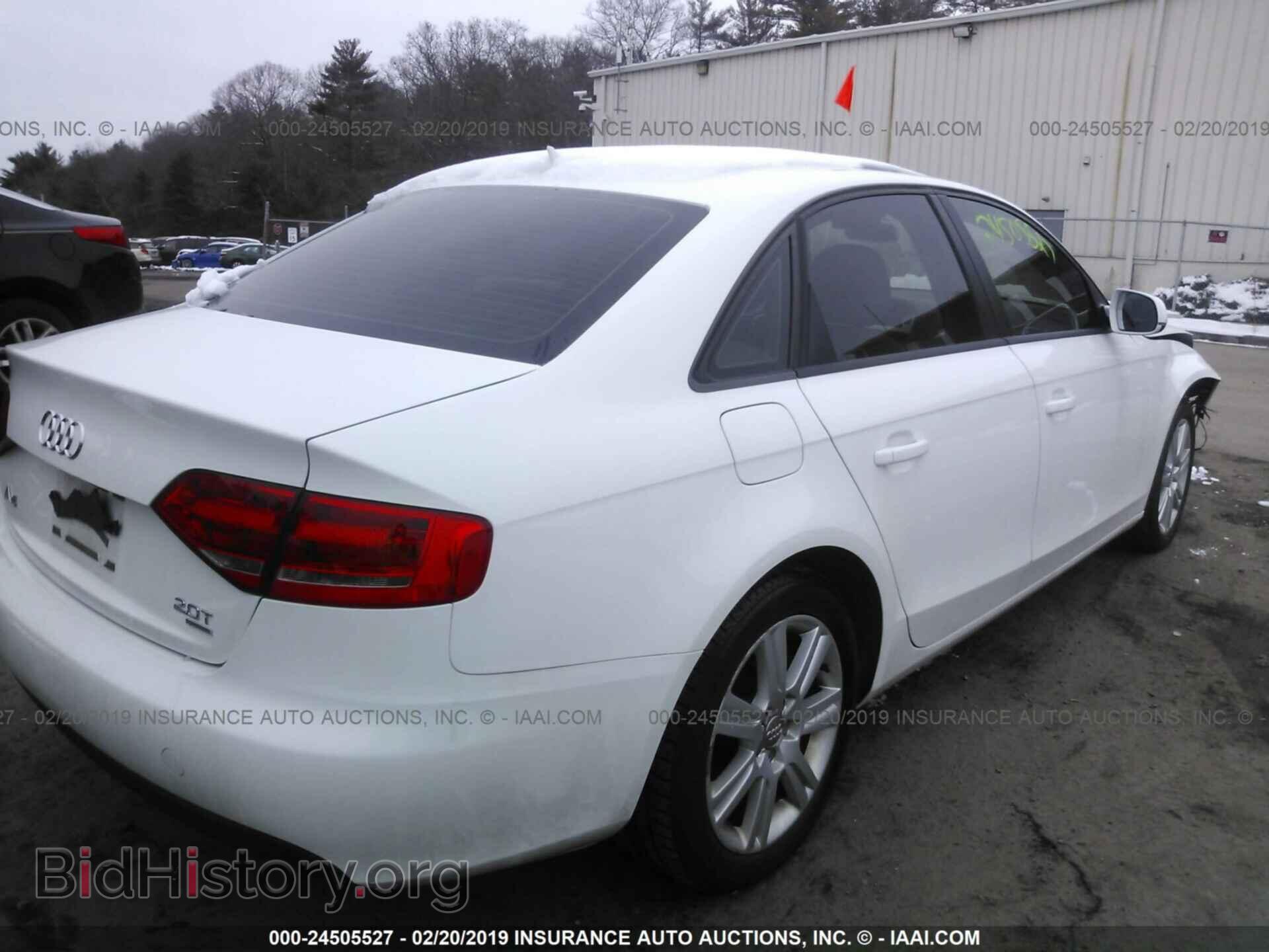 2011 AUDI A4 - VIN: WAUBFAFL4BN004974 - Фото 4