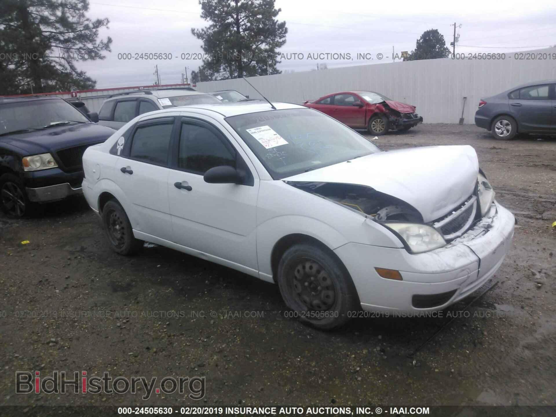 Фотография 1FAFP34N55W295393 - FORD FOCUS 2005