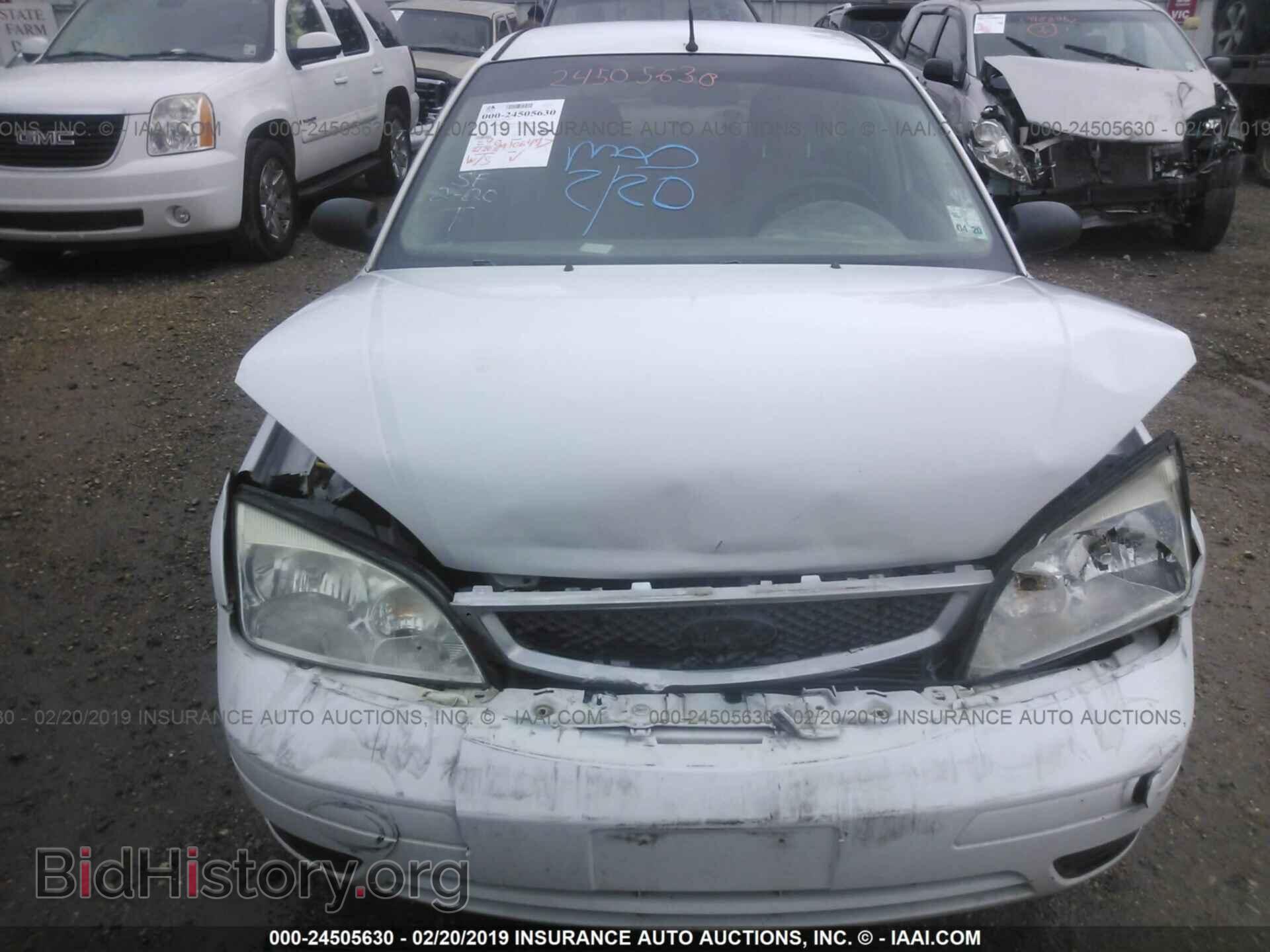 2005 FORD FOCUS - VIN: 1FAFP34N55W295393 - Photo 6