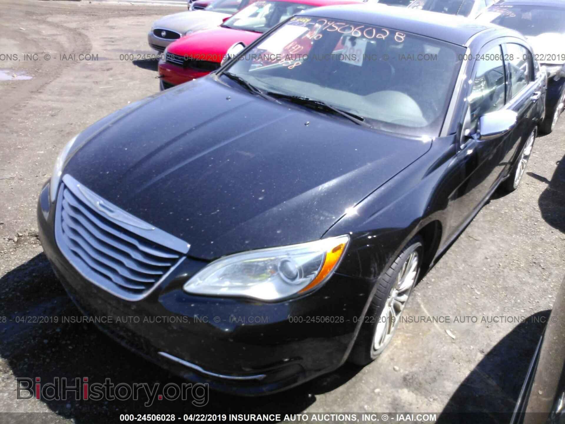 2012 CHRYSLER 200 - VIN: 1C3CCBCBXCN305594 - Фото 2