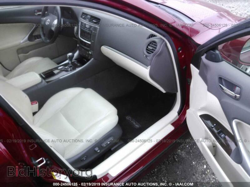 2012 Lexus IS (VIN JTHBF5C28C5166225) — photo 5 of 10