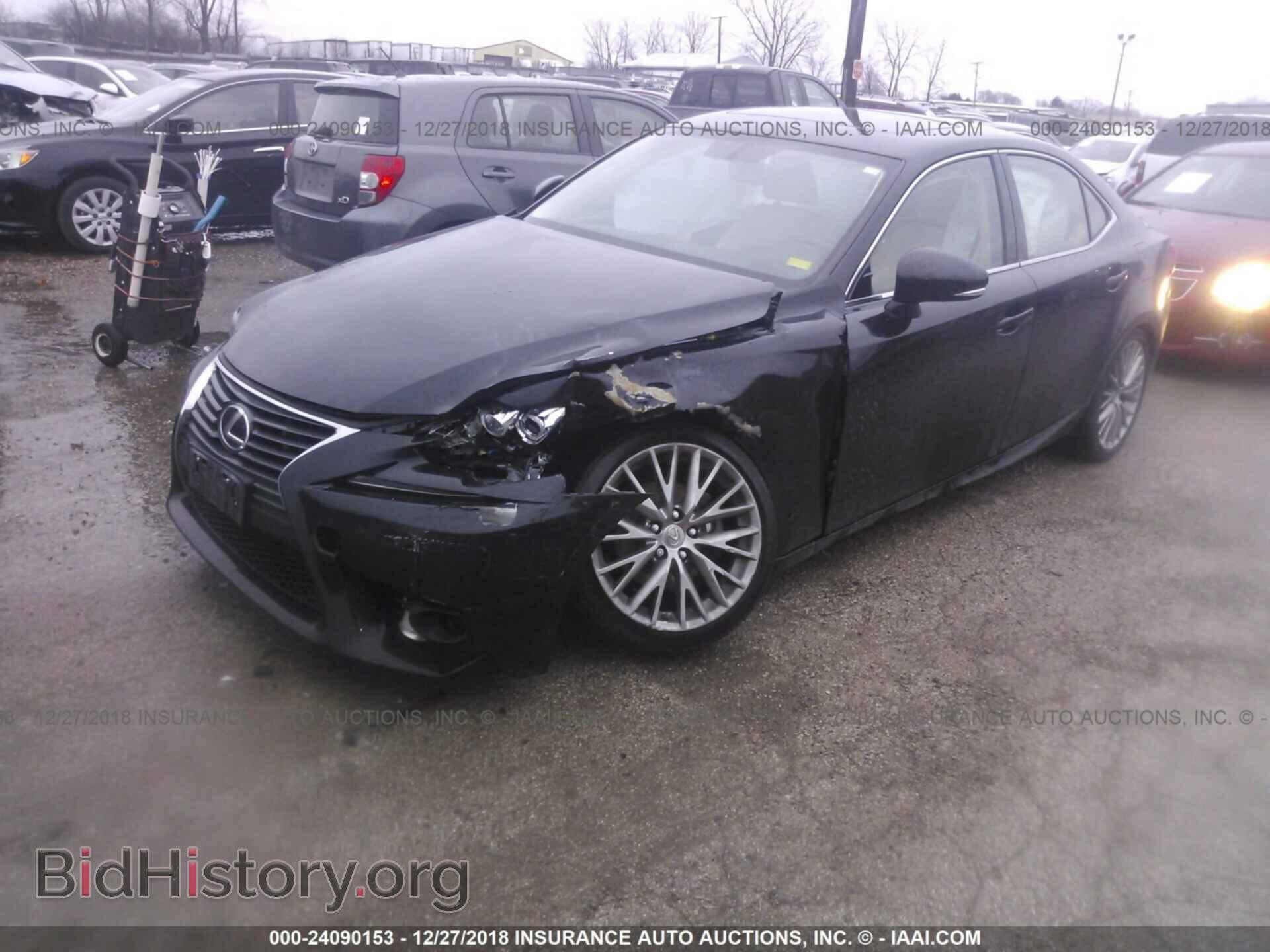 2014 LEXUS IS - VIN: JTHCF1D24E5010133 - Photo 2