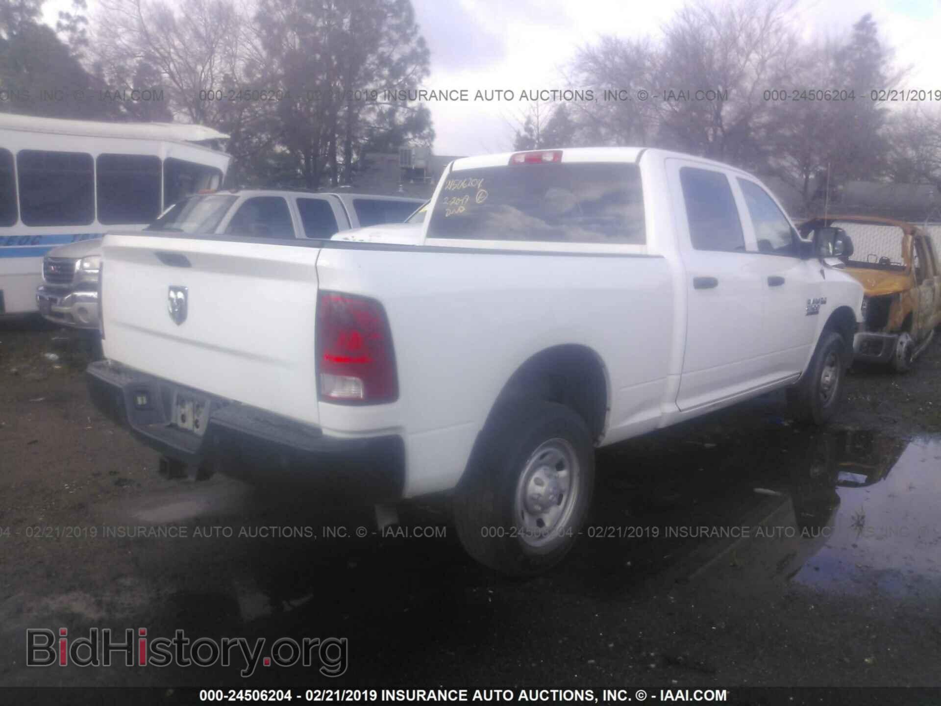 2014 RAM 2500 - VIN: 3C6TR4CT4EG327981 - Photo 4