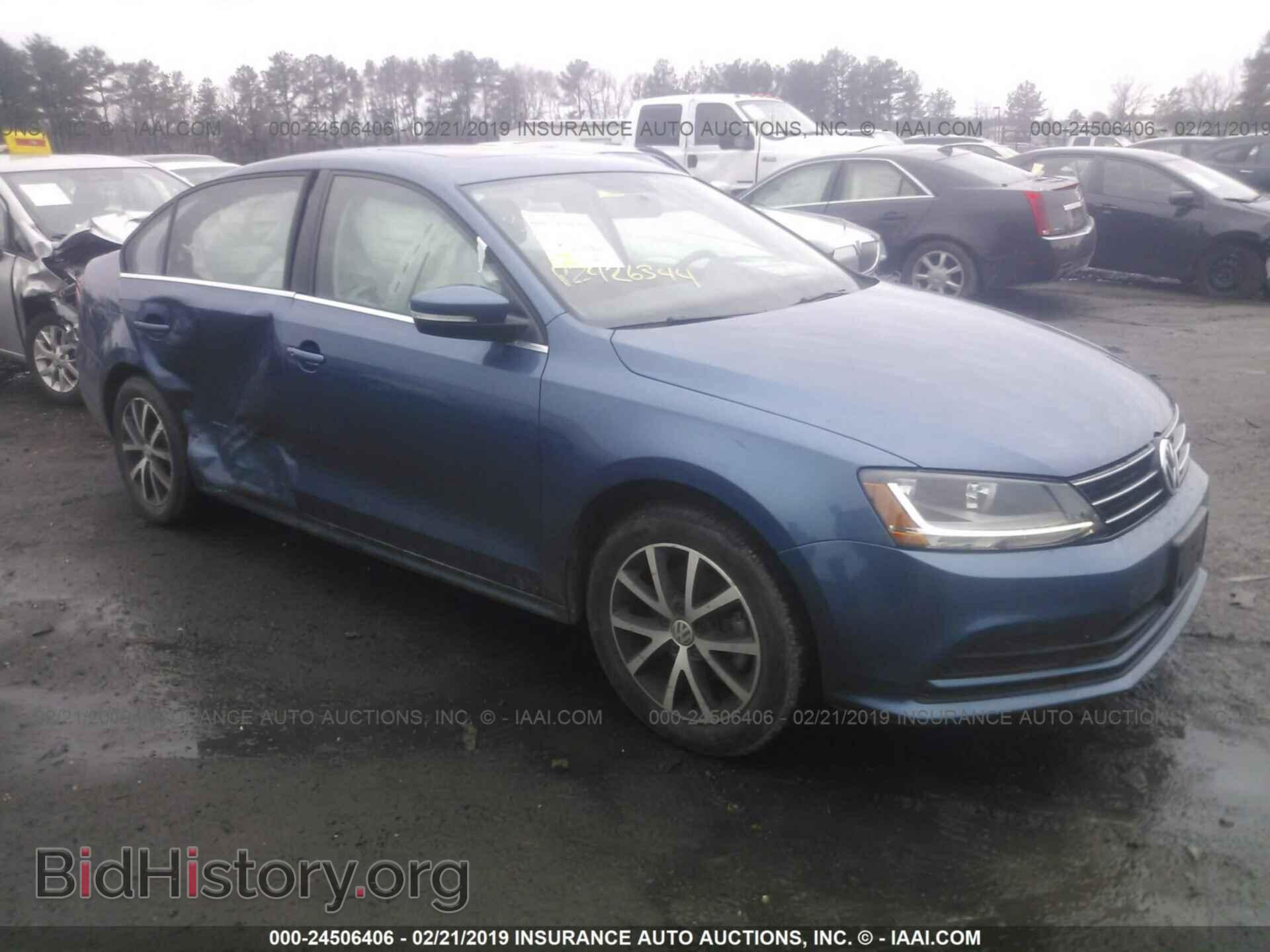 Фотография 3VWDB7AJ6HM249470 - VOLKSWAGEN JETTA 2017