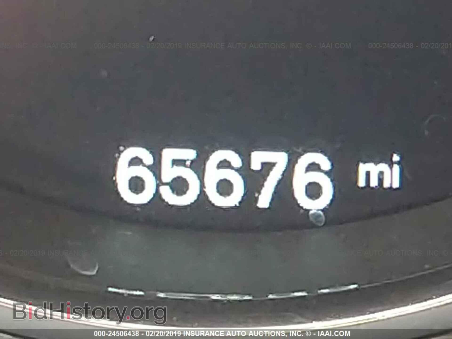 2014 VOLVO XC60 - VIN: YV4952DL8E2515863 - Фото 7