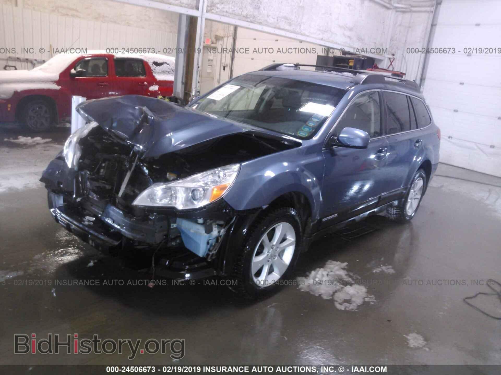 2014 SUBARU OUTBACK - VIN: 4S4BRBCC1E3244645 - Фото 2