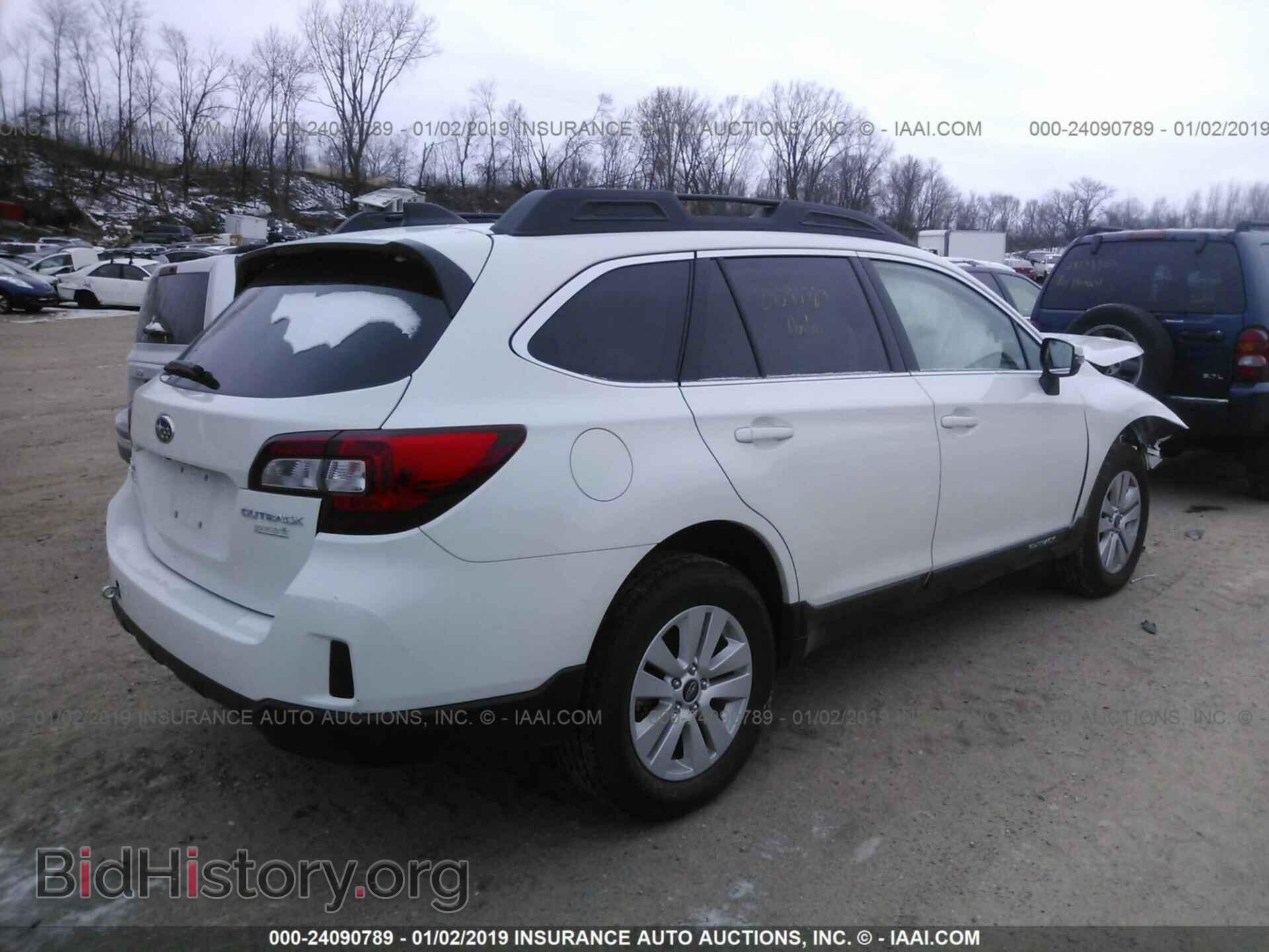 2017 SUBARU OUTBACK - VIN: 4S4BSAFC9H3418329 - Фото 4