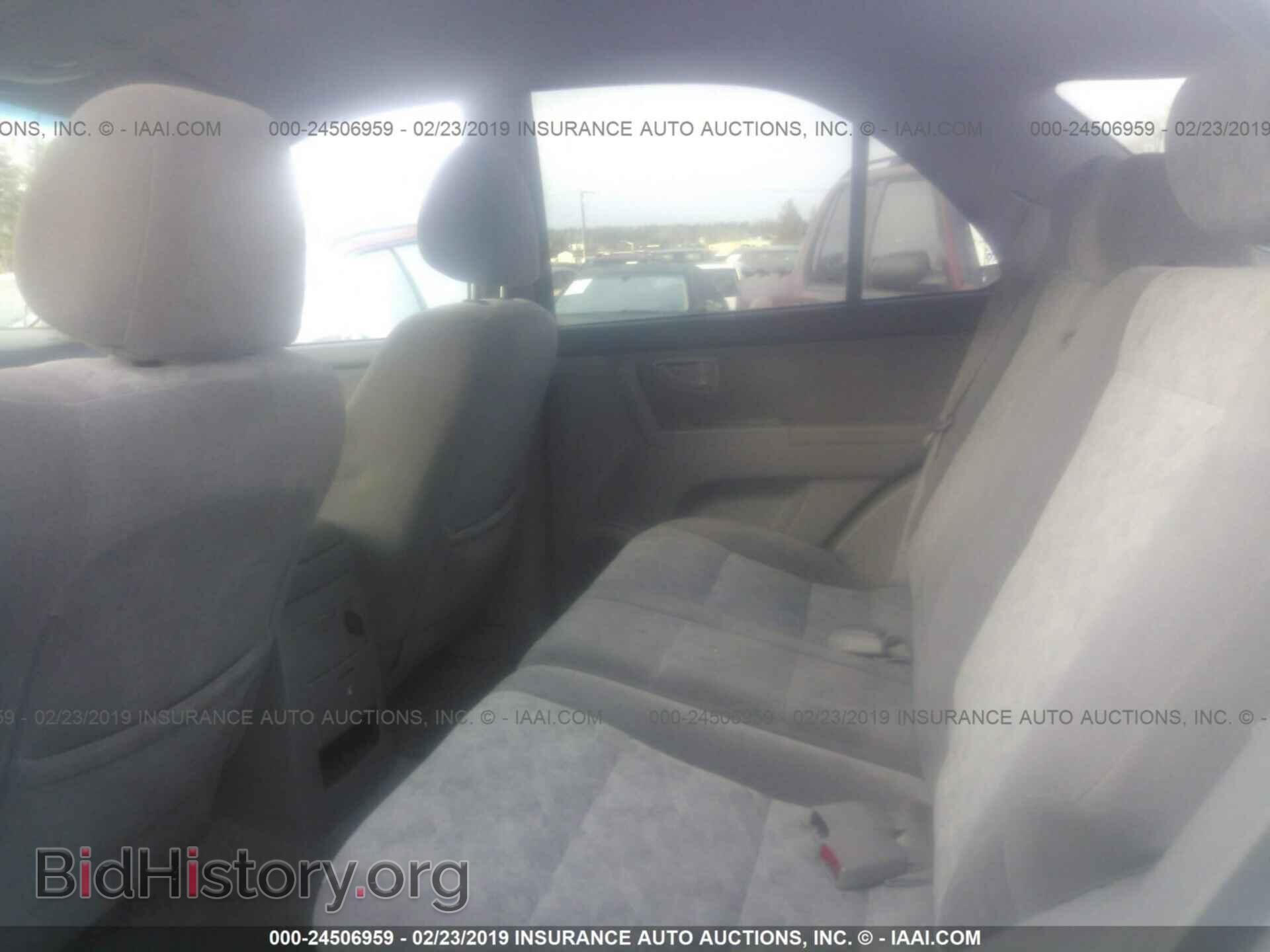 2005 KIA SORENTO - VIN: KNDJC733355373313 - Фото 8