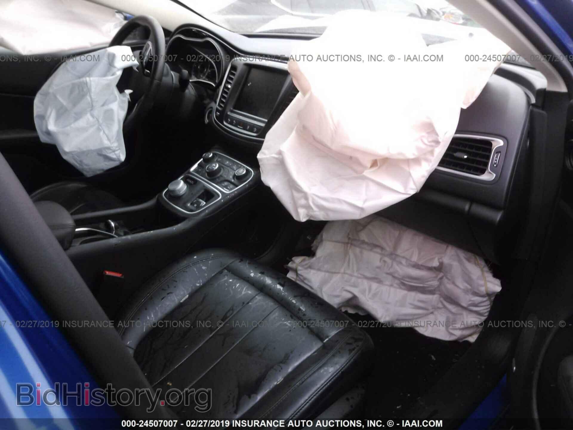 2016 CHRYSLER 200 - VIN: 1C3CCCCBXGN109862 - Photo 5