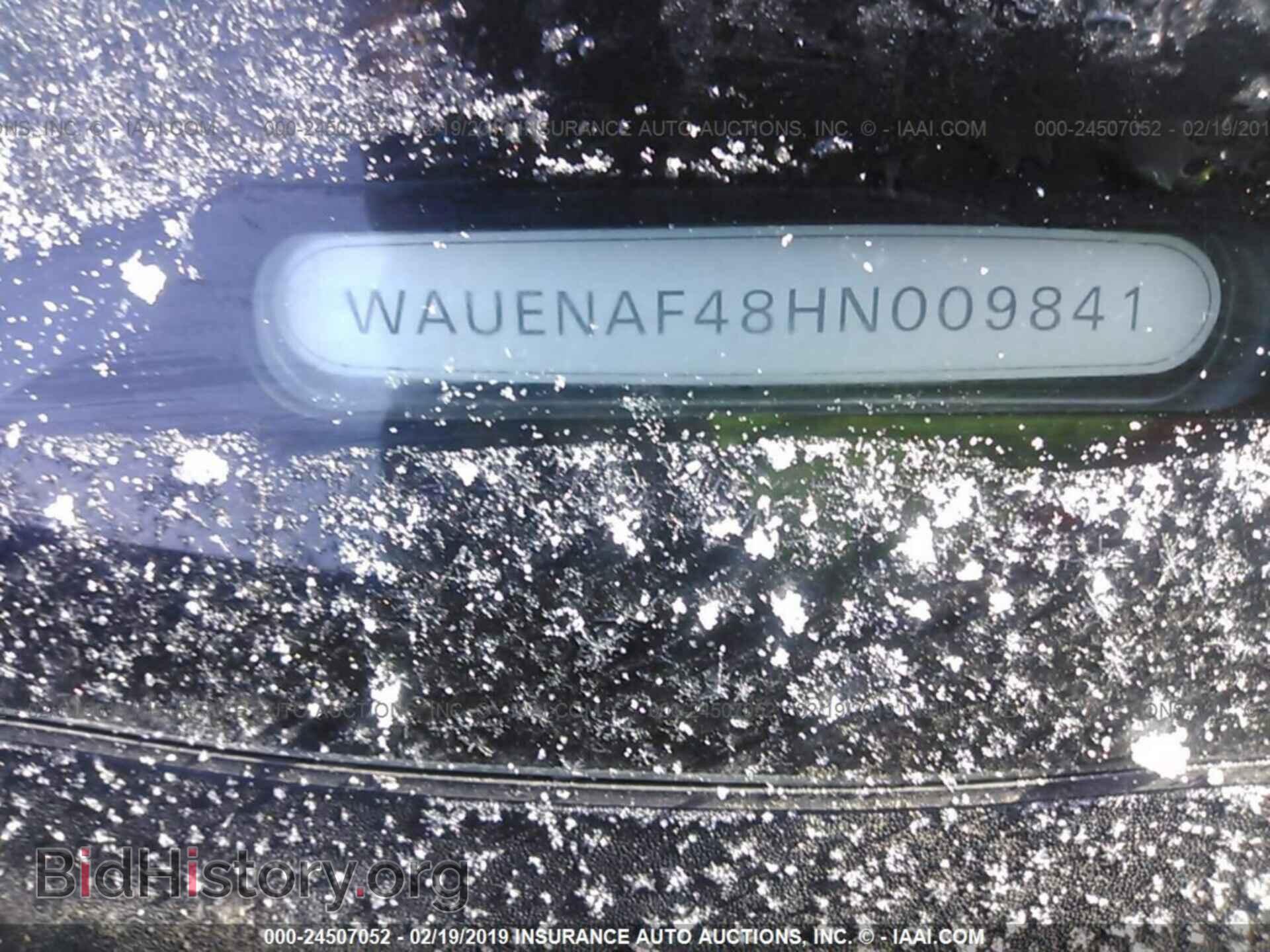 2017 AUDI A4 - VIN: WAUENAF48HN009841 - Фото 9