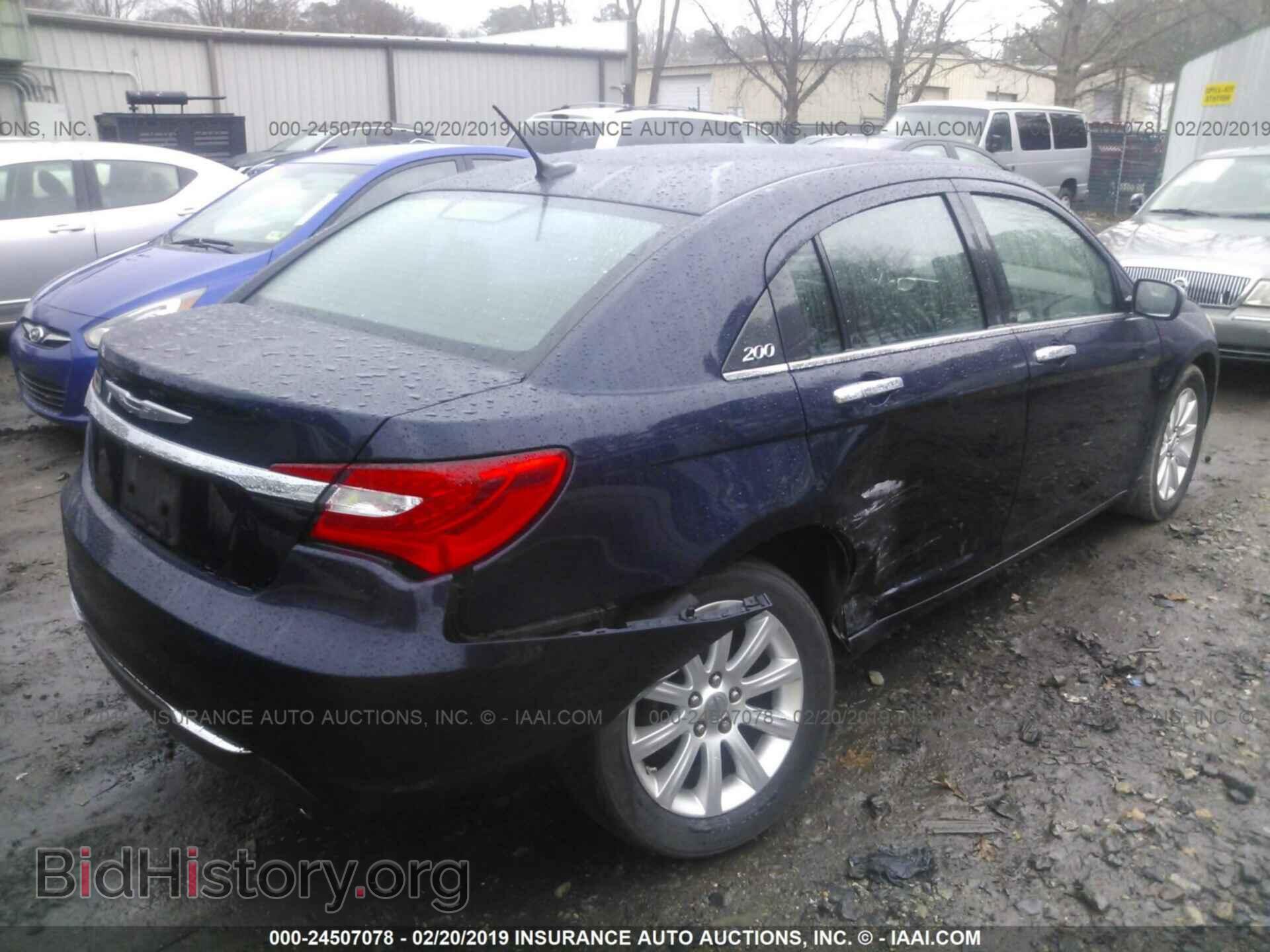 2014 CHRYSLER 200 - VIN: 1C3CCBCG1EN100468 - Фото 4