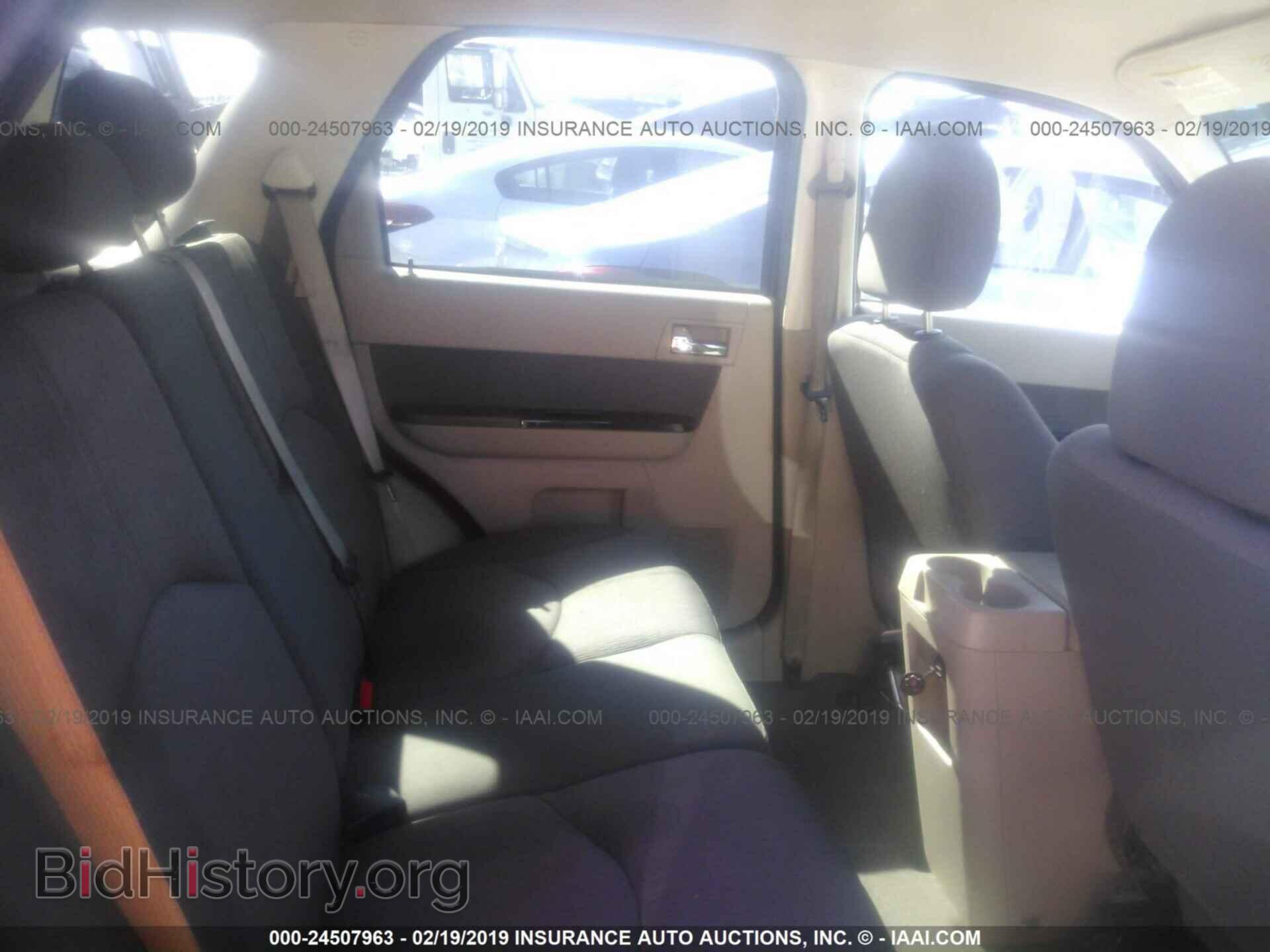 2009 MAZDA TRIBUTE - VIN: 4F2CZ49359KM05571 - Фото 8