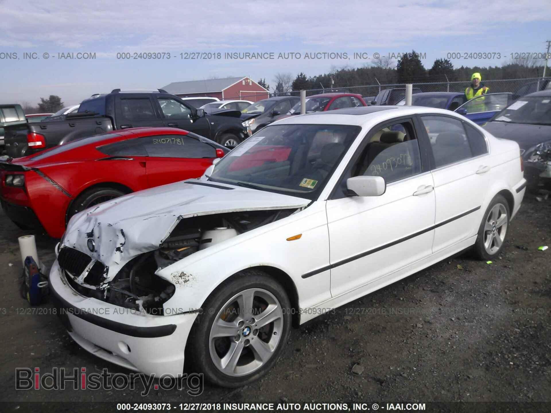 2004 BMW 330 - VIN: WBAEW53474PG10961 - Фото 2