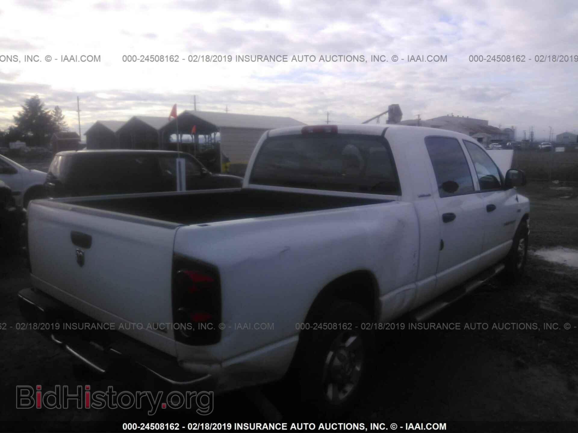 2007 Dodge RAM 1500 - VIN: 3D7KR19D57G712784 - Фото 4