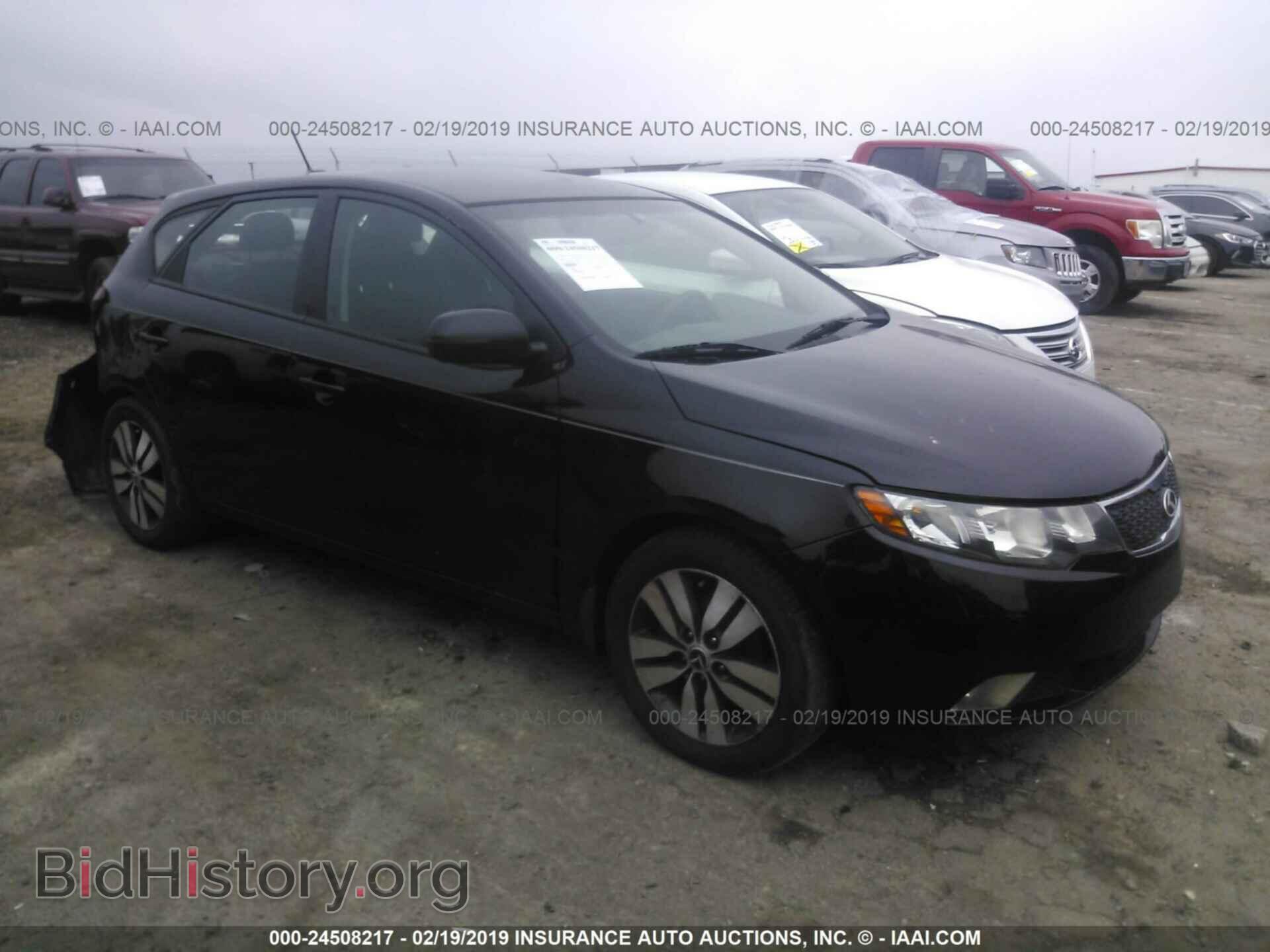 Photo KNAFU5A2XD5694276 - KIA FORTE 2013