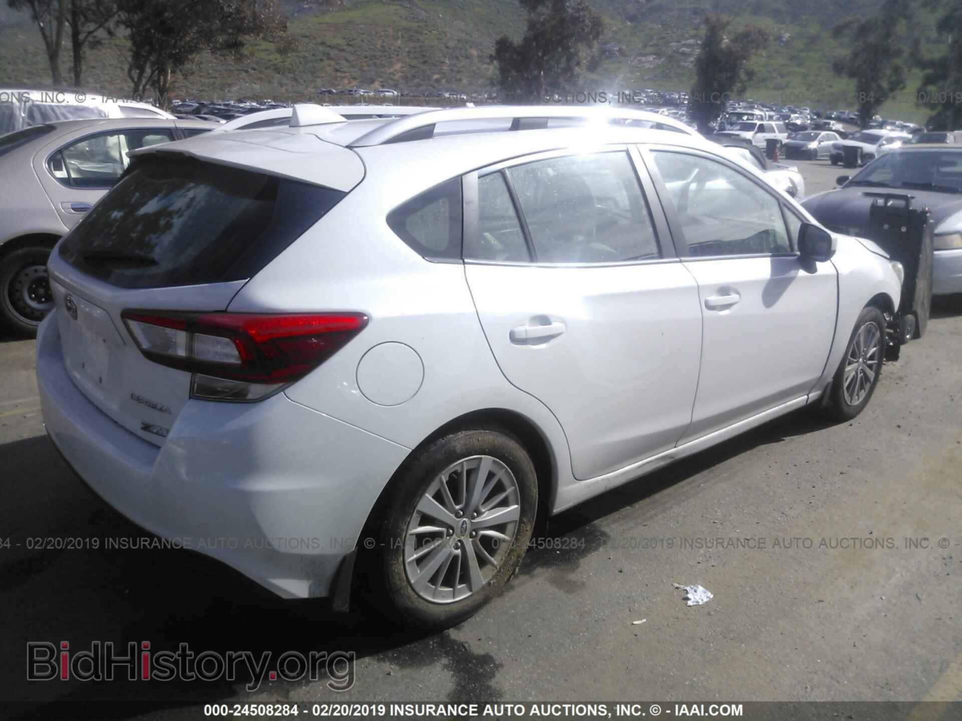 2018 Subaru Impreza - VIN: 4S3GTAD67J3726366 - Фото 4