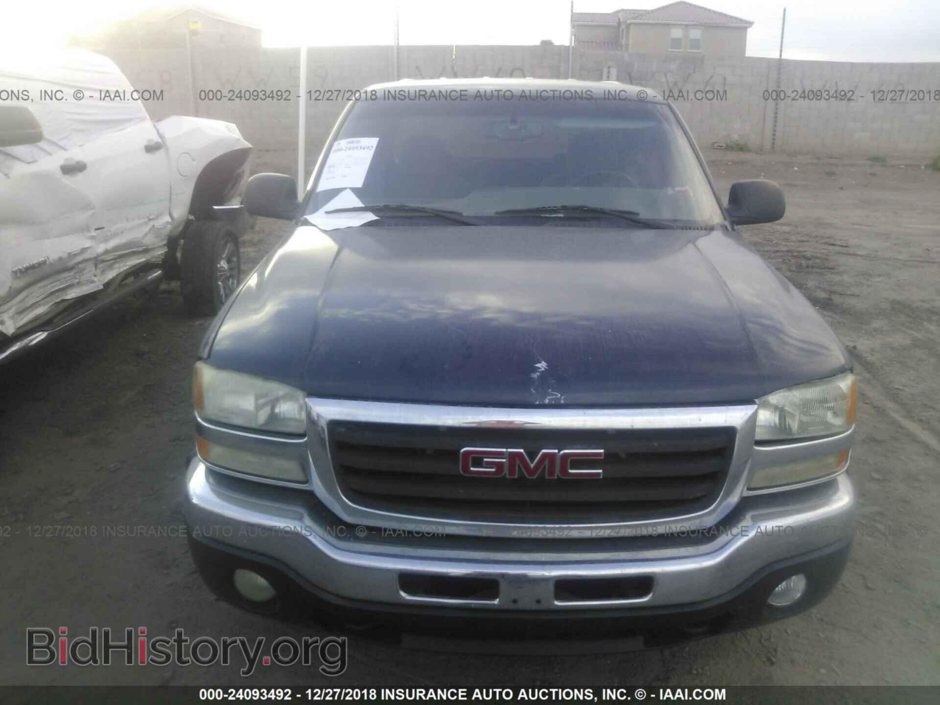 2005 GMC NEW SIERRA - VIN: 2GTEC13TX51133918 - Photo 6