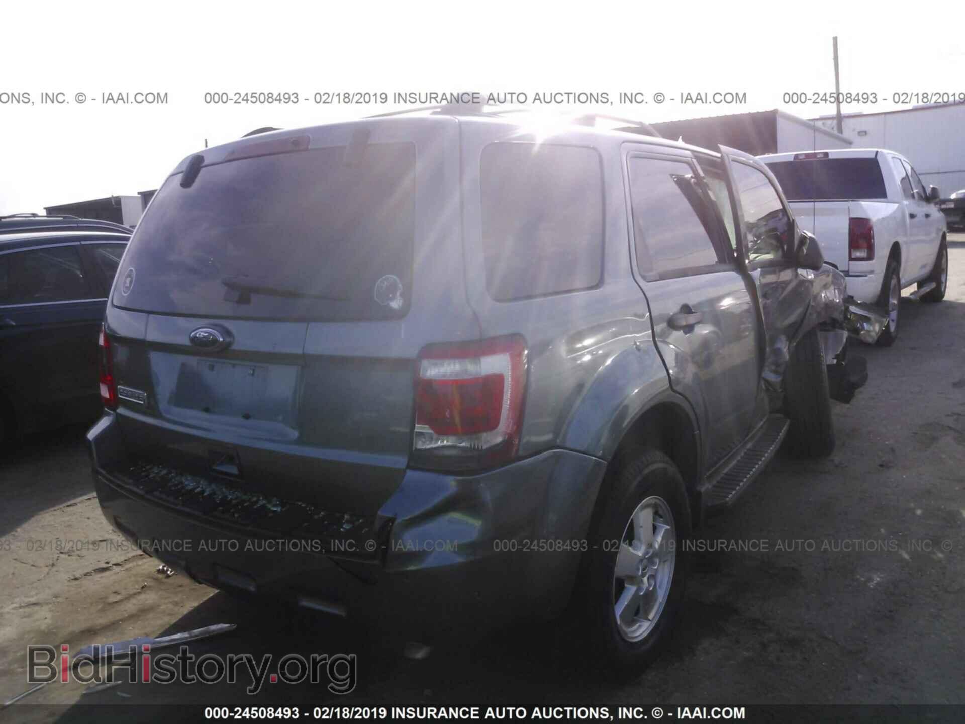 2011 FORD ESCAPE - VIN: 1FMCU0D72BKA07205 - Фото 4