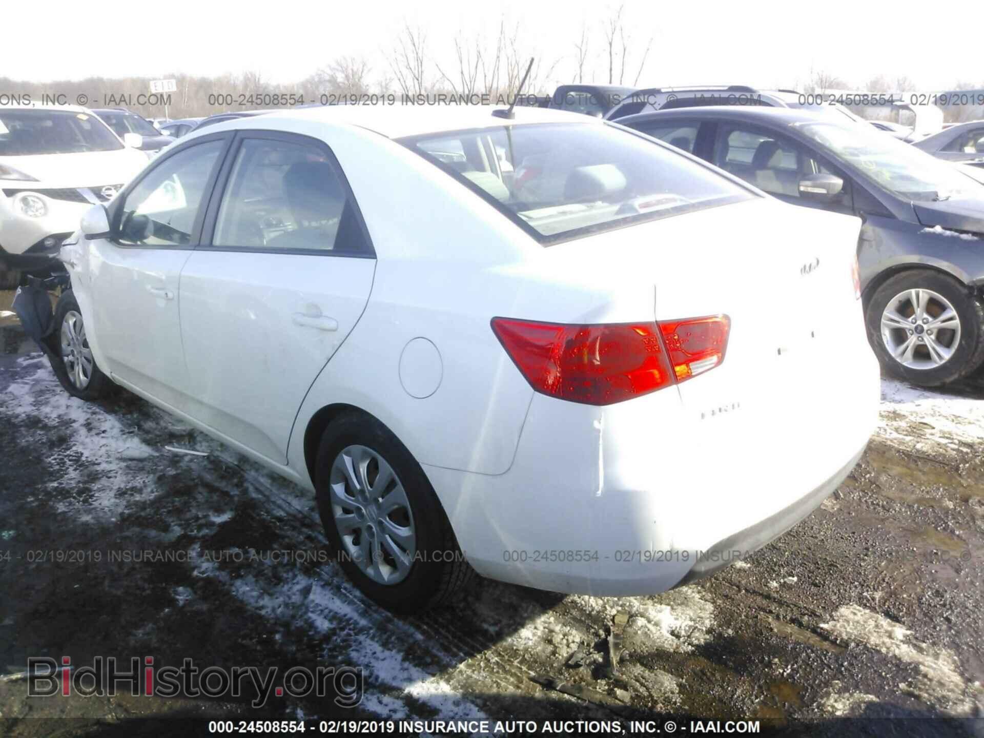 2011 KIA FORTE - VIN: KNAFT4A20B5400992 - Фото 3