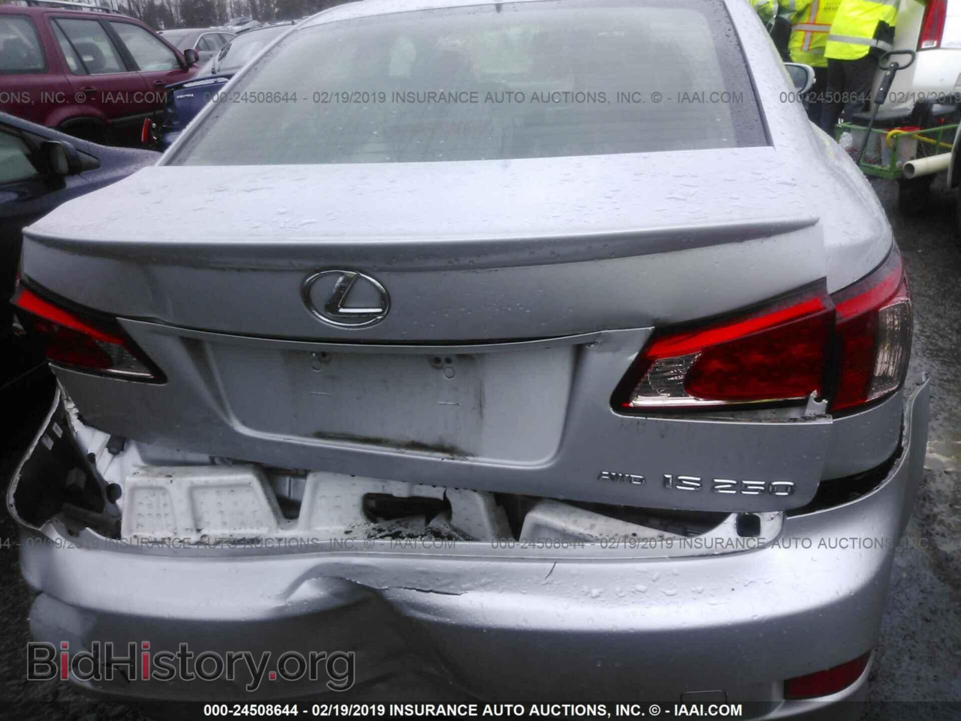 2011 LEXUS IS - VIN: JTHCF5C23B5048778 - Photo 6