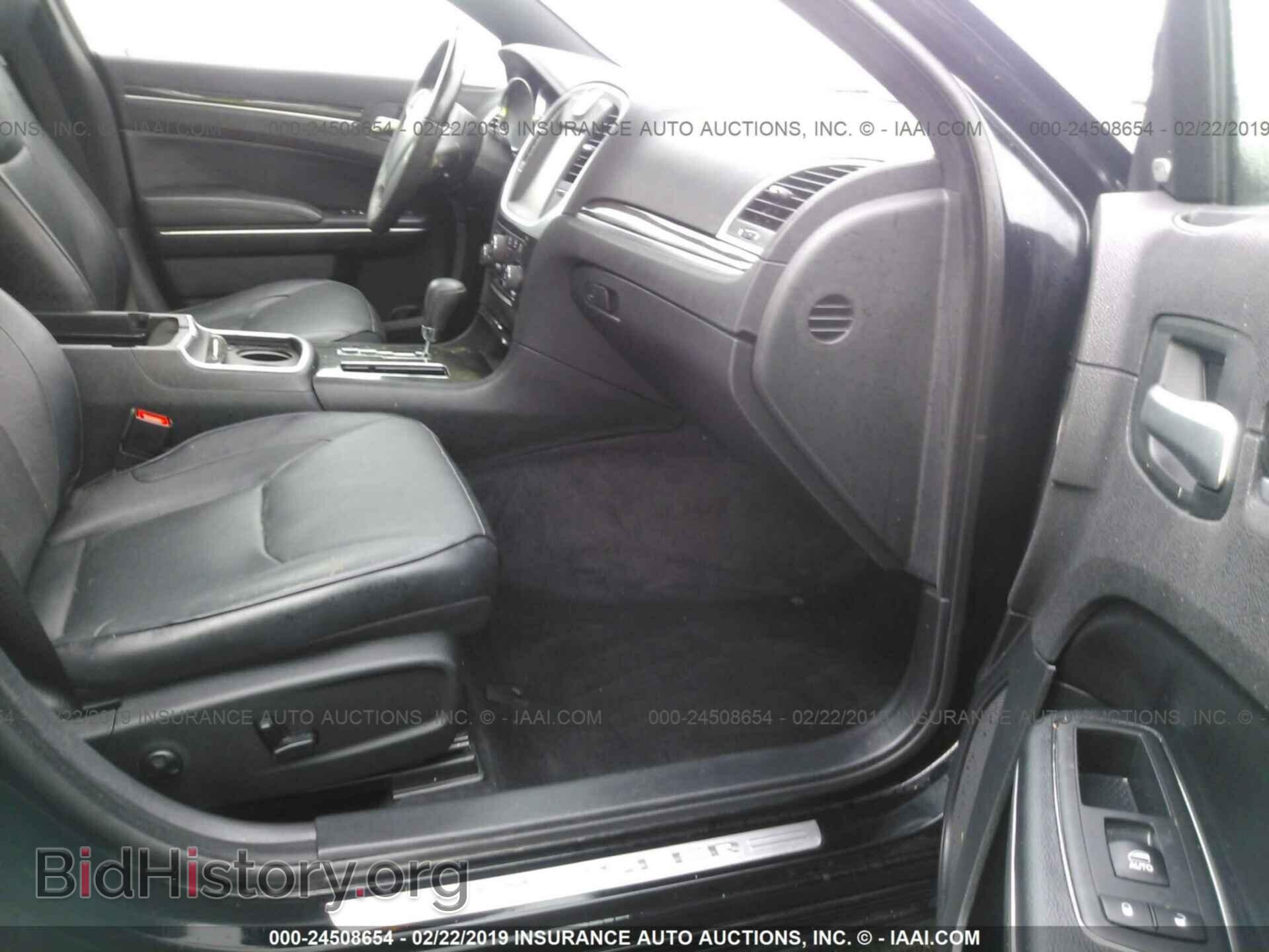 2013 CHRYSLER 300C - VIN: 2C3CCAET7DH652763 - Фото 5