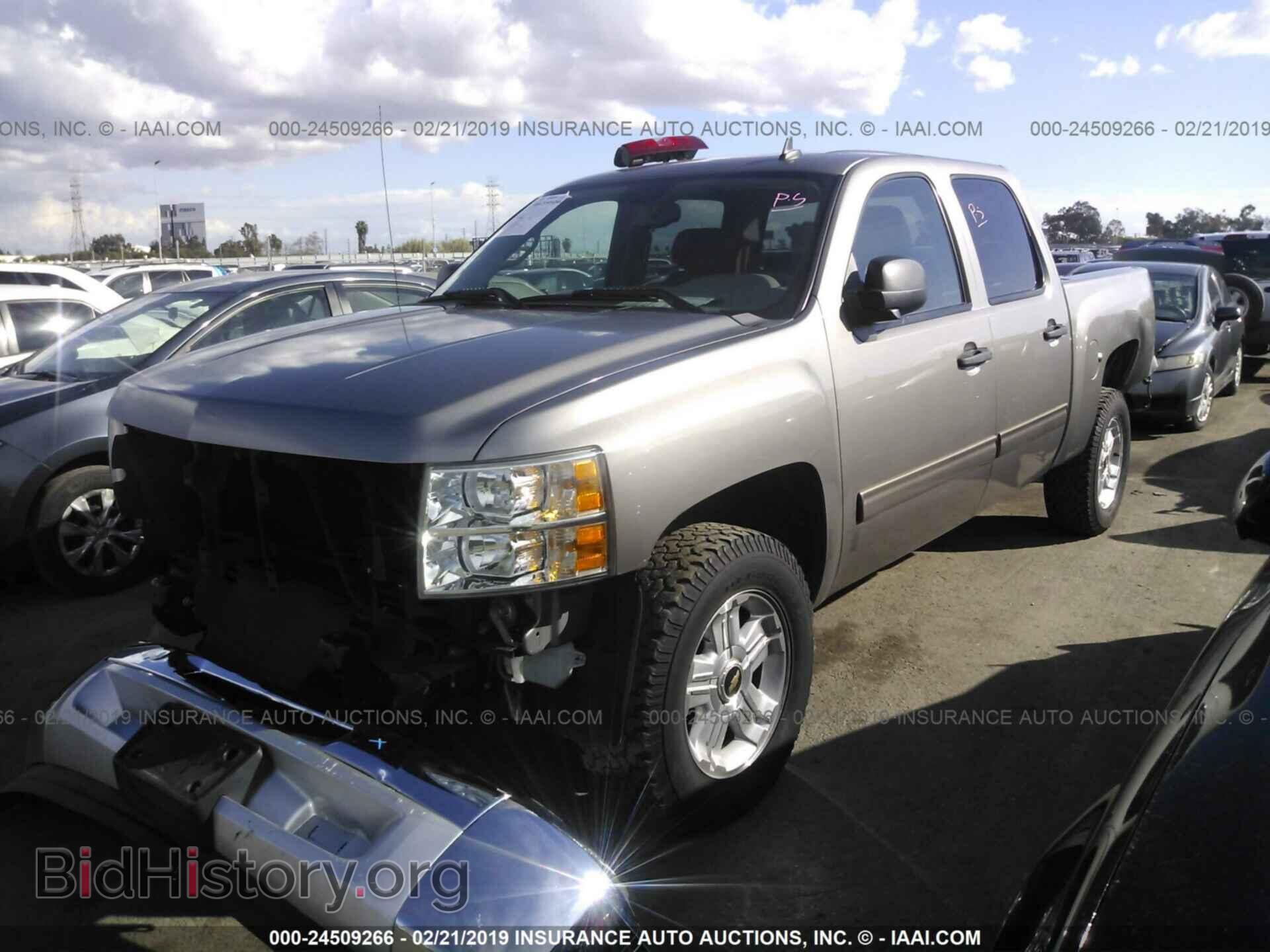 2013 CHEVROLET SILVERADO - VIN: 3GCPCREA0DG277776 - Фото 2