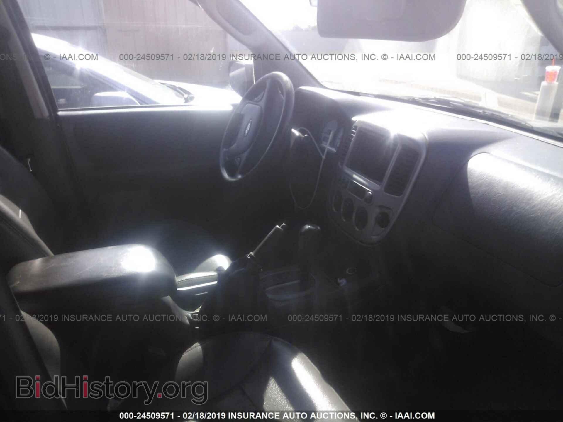 2005 FORD ESCAPE - VIN: 1FMCU03175KA25748 - Фото 5